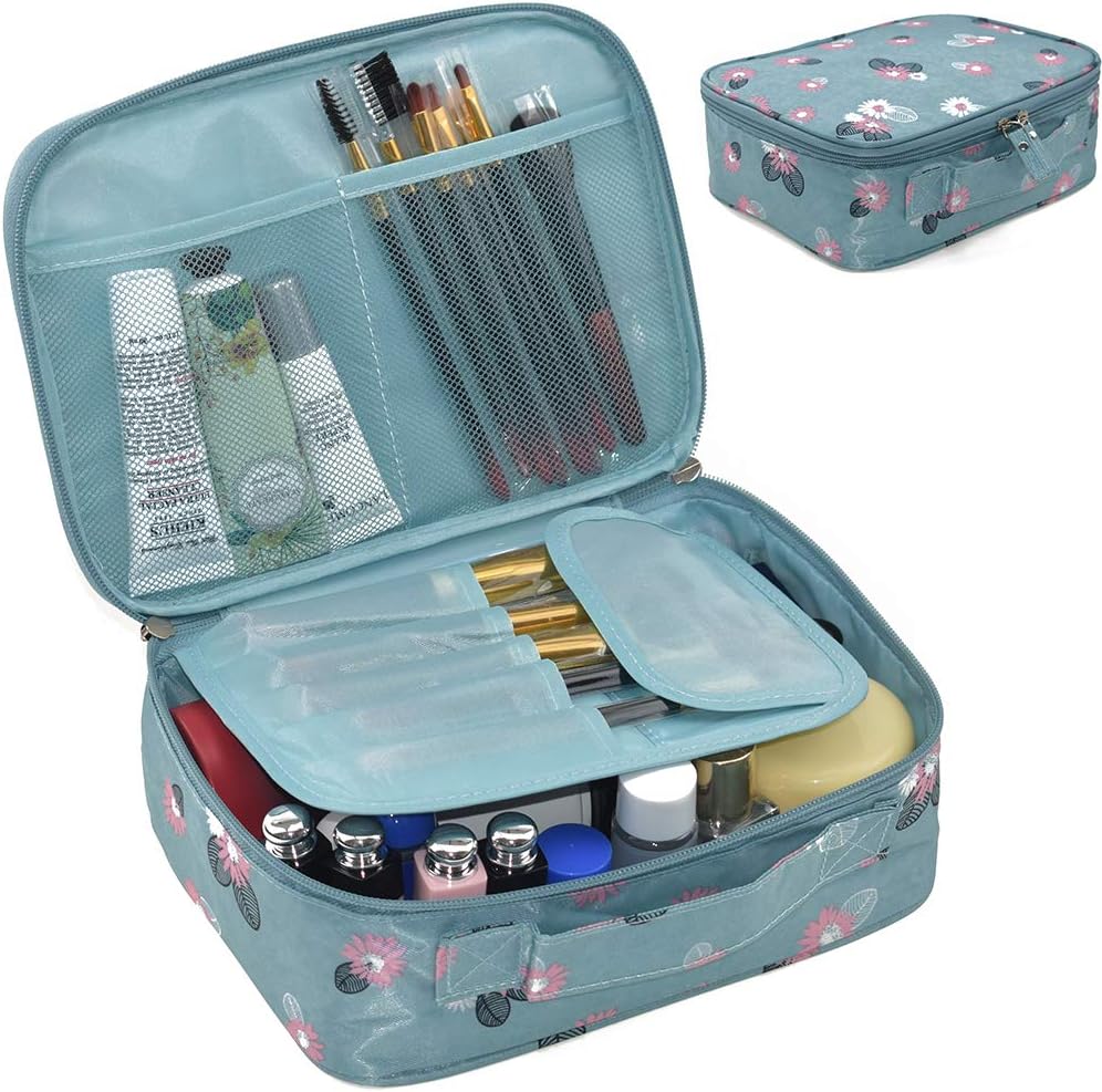 Portable Make Up Cosmetic Bag. Toiletry Bag For Men And Women