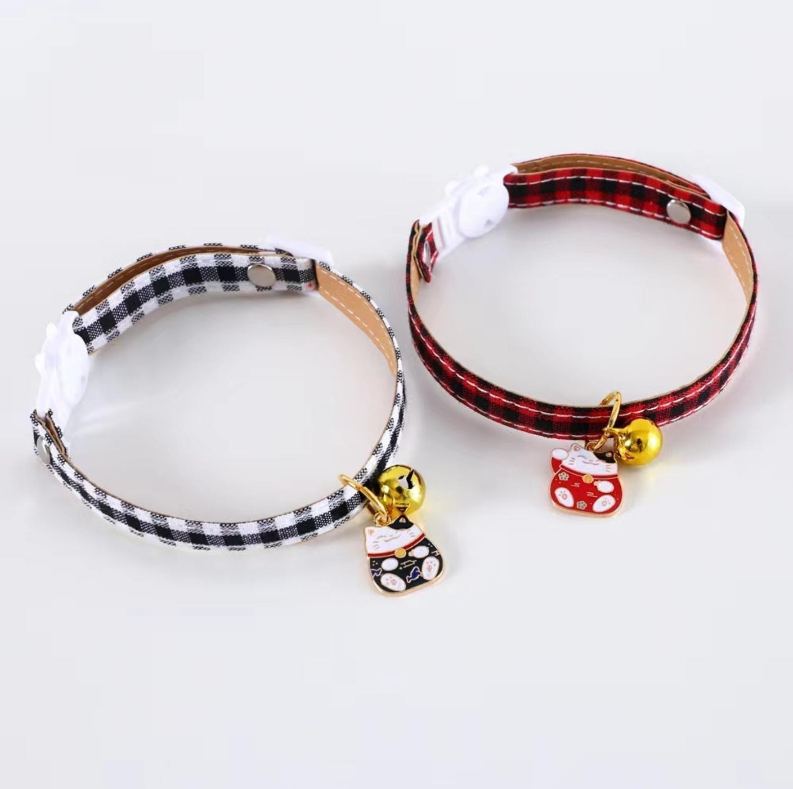 PU Plaid Fortune Cat Pendant Adjustable Pet Collar