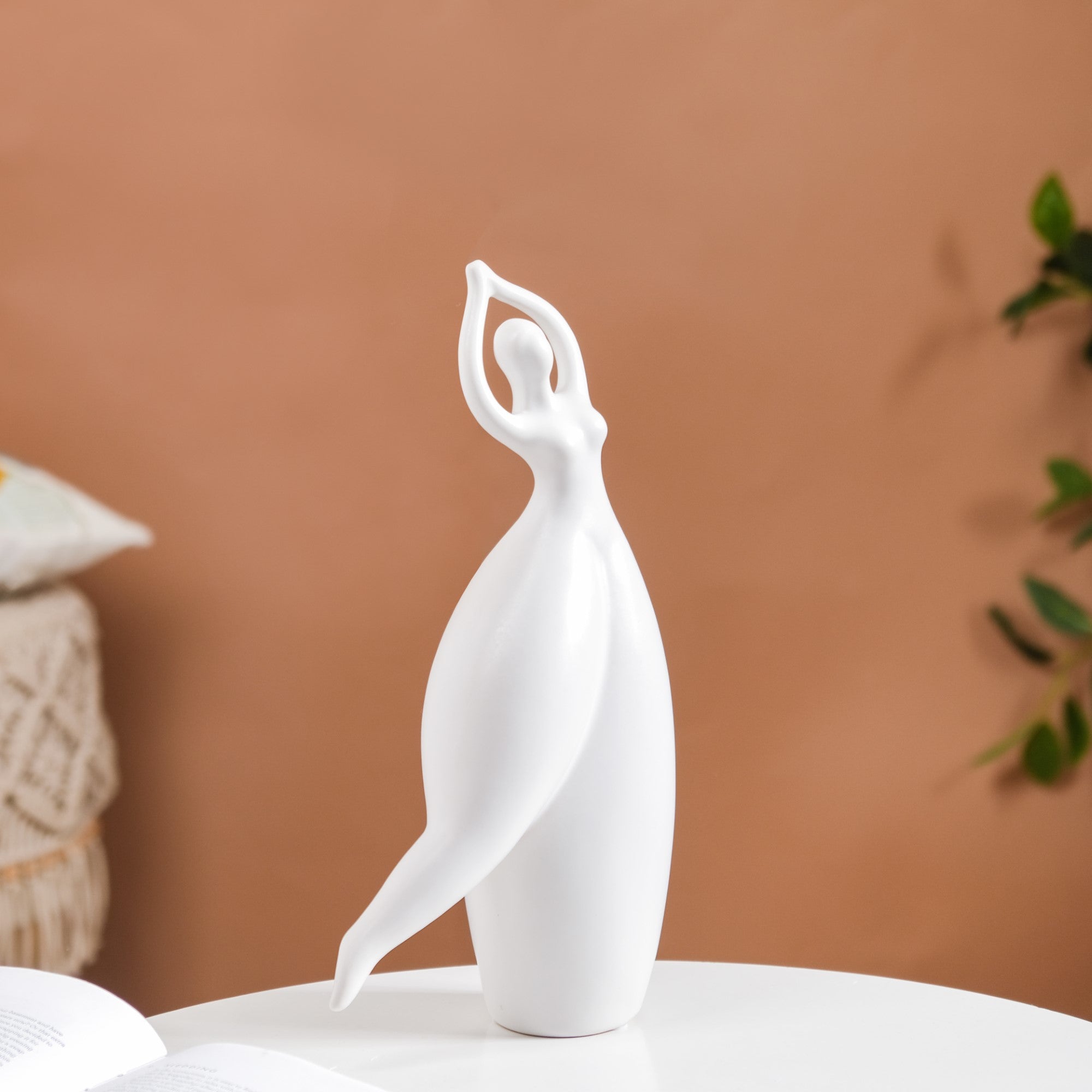 Elegant Dancer Decor Sculpture