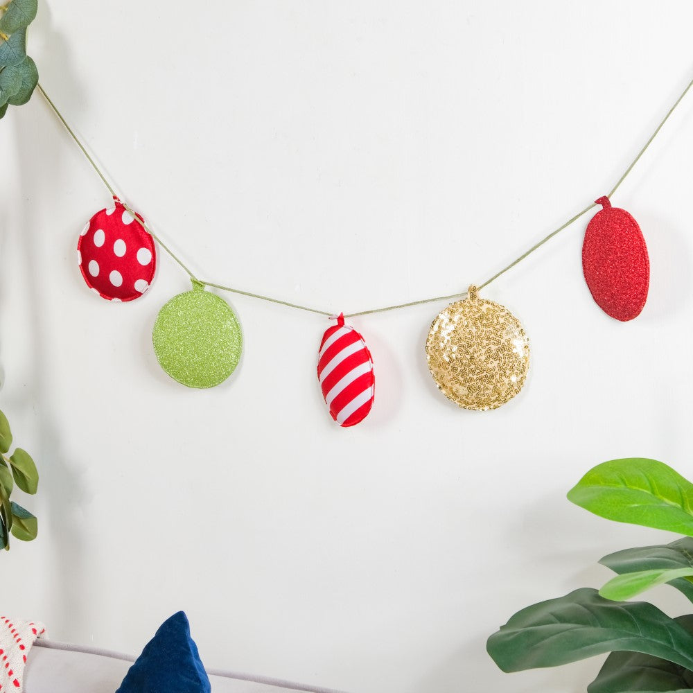 Christmas Baubles Bunting 98 Inch
