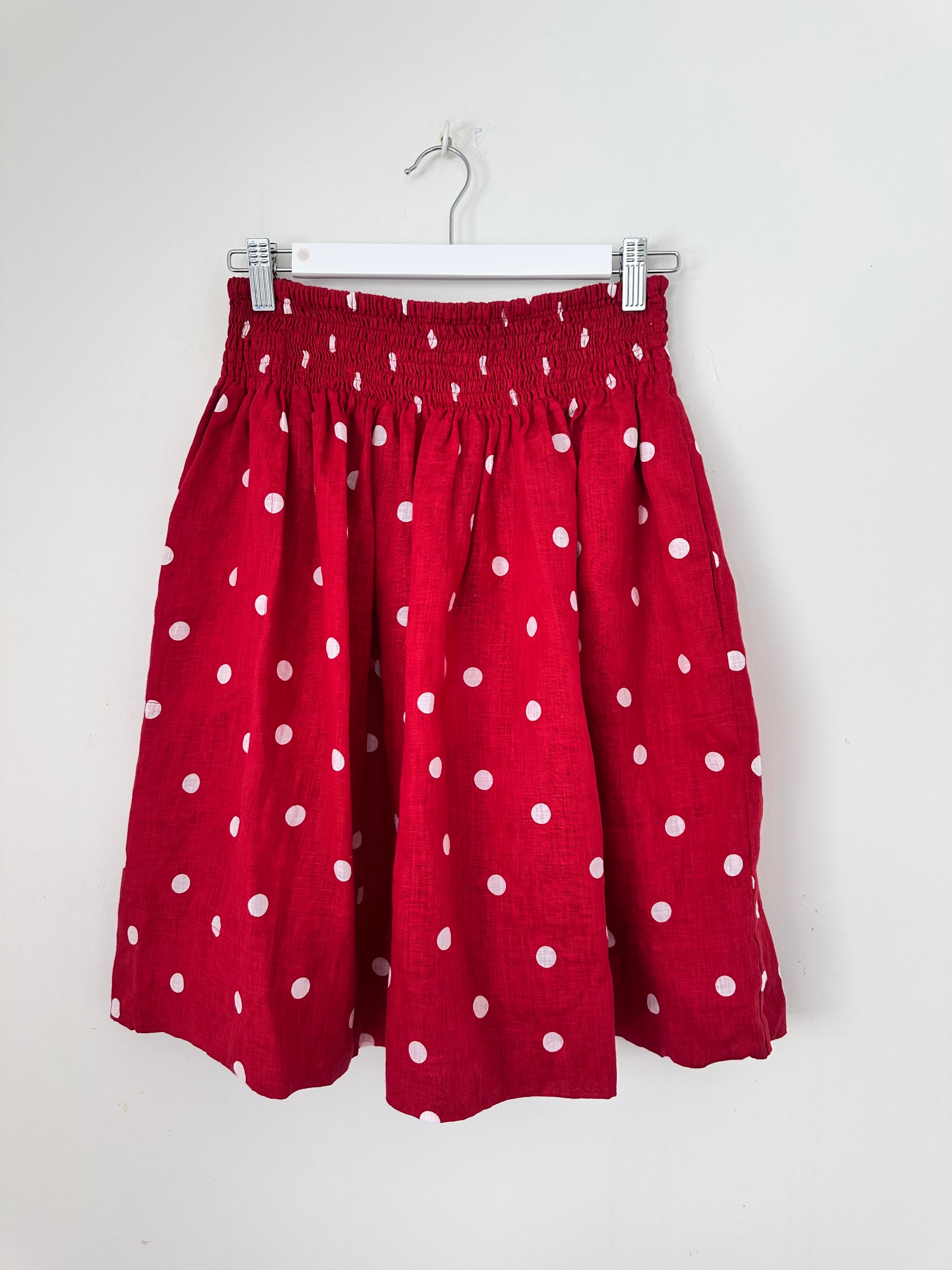 summer red spot linen