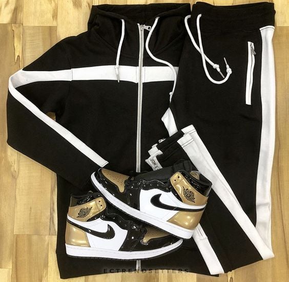 𝐬𝐮𝐢𝐭 (𝐭𝐨𝐩 + 𝐩𝐚𝐧𝐭𝐬 + 𝐬𝐡𝐨𝐞𝐬)