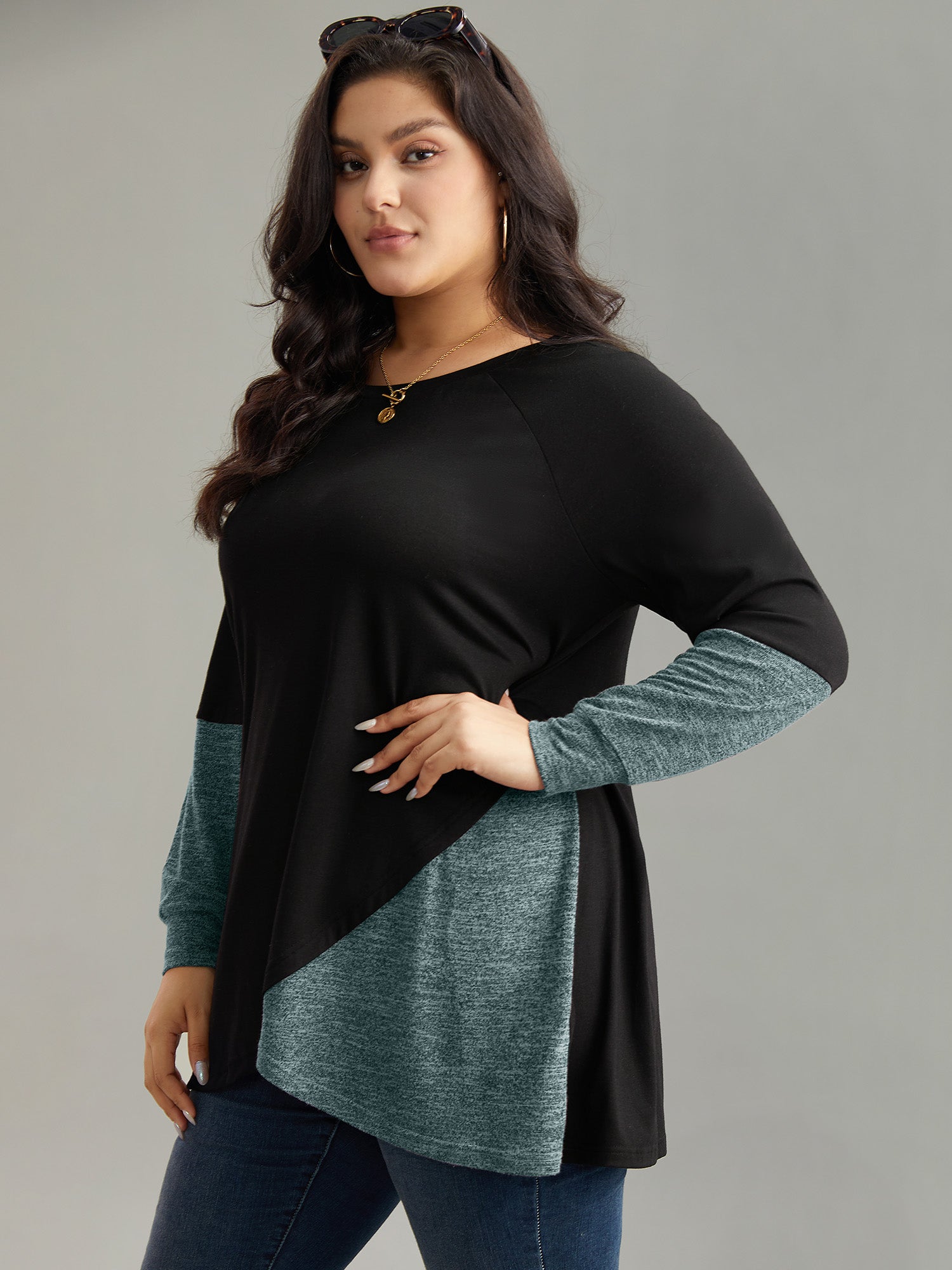 Two Tone Patchwork Heather Arc Hem T-shirt