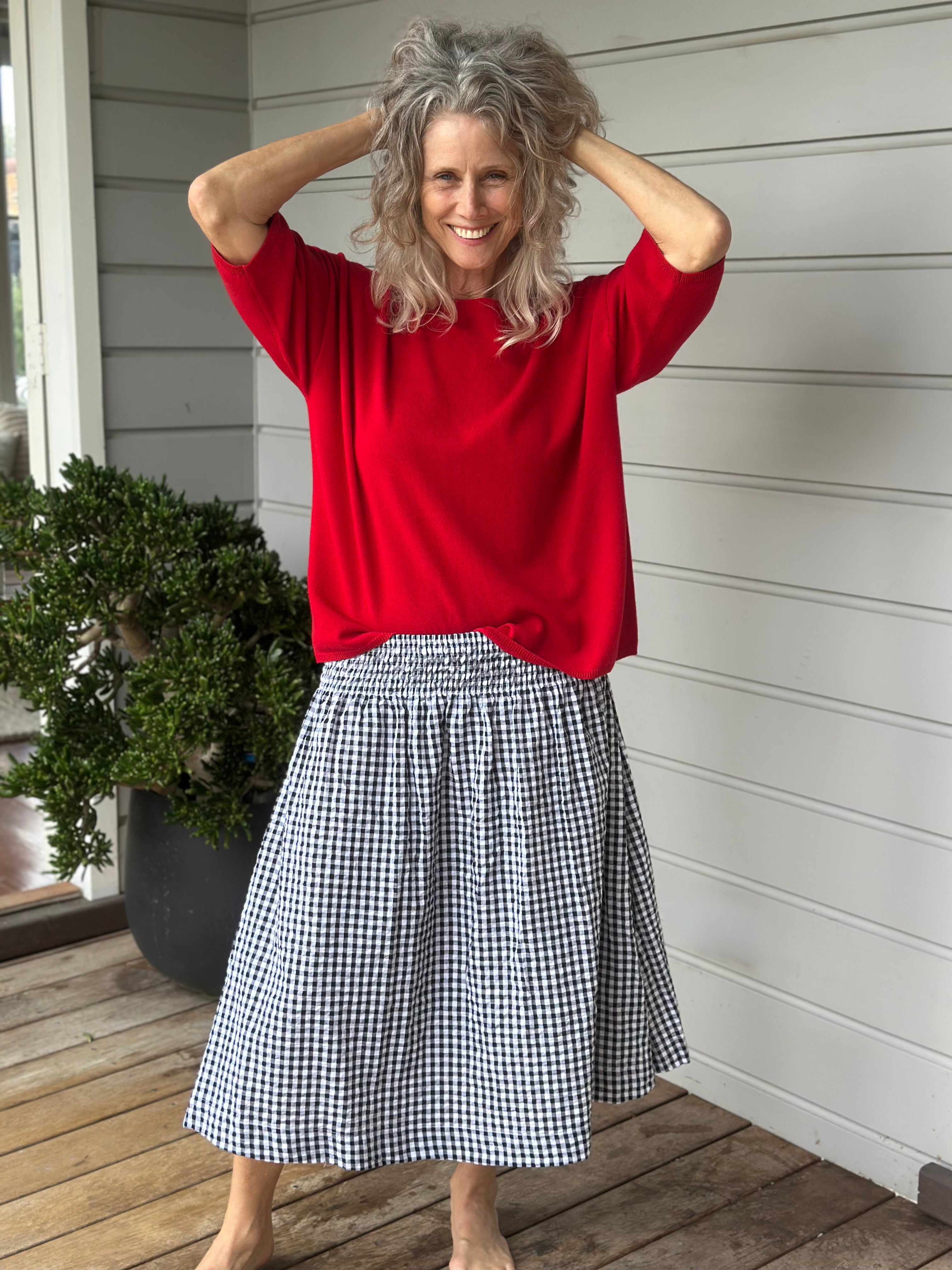 black /white gingham