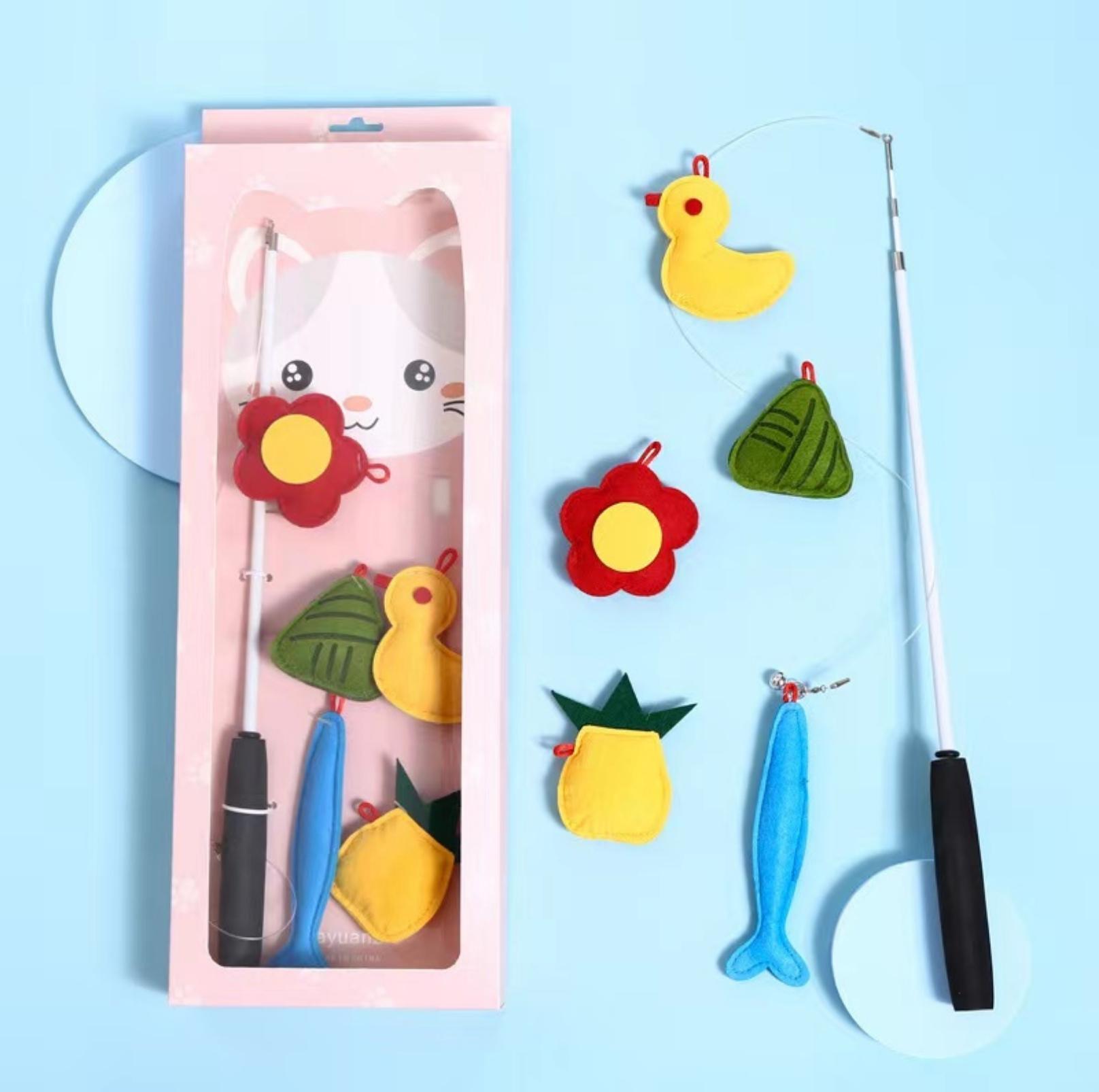 Premium Retractable Catnip Cat stick Toy with 5 Cartoon Heads