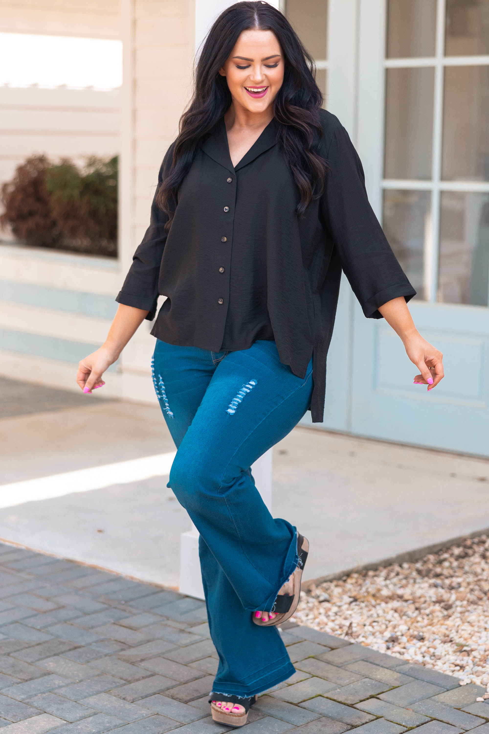 Pictured Together Top. Black