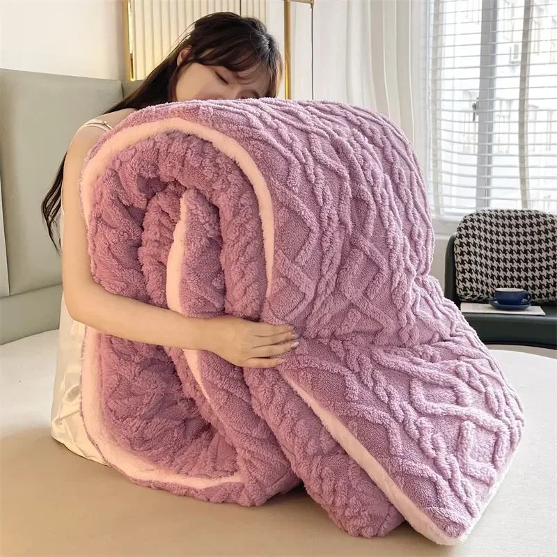 Warm And Comfortable Chunky High Quality Winter Velvet Sherpa Quilt Weight Blanket Thickened Comforter