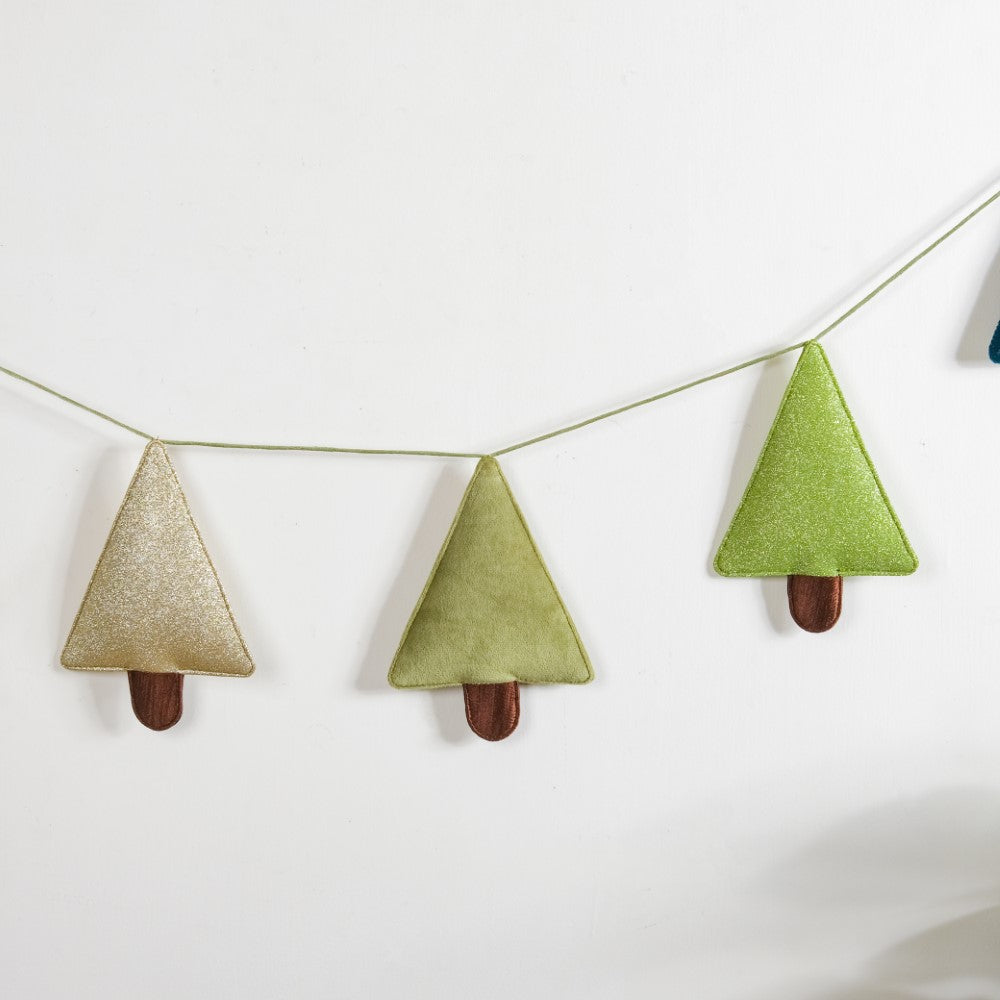 Christmas Trees Bunting 98 Inch