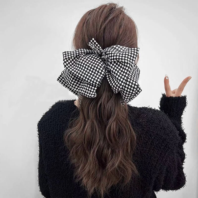 Women's Long Curly Ponytail Wig