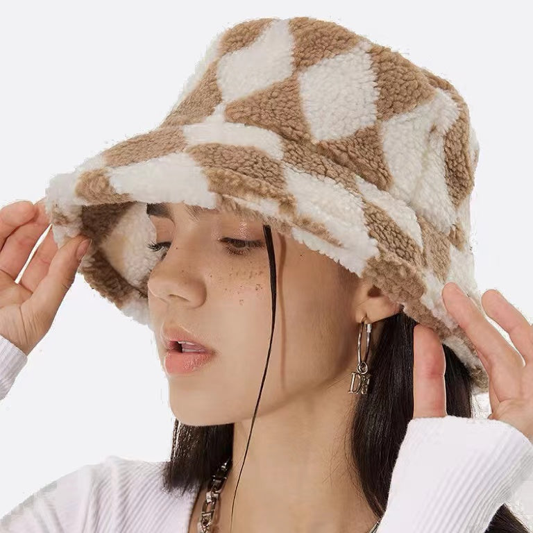 Sherpa Diamond Check Bucket Hat