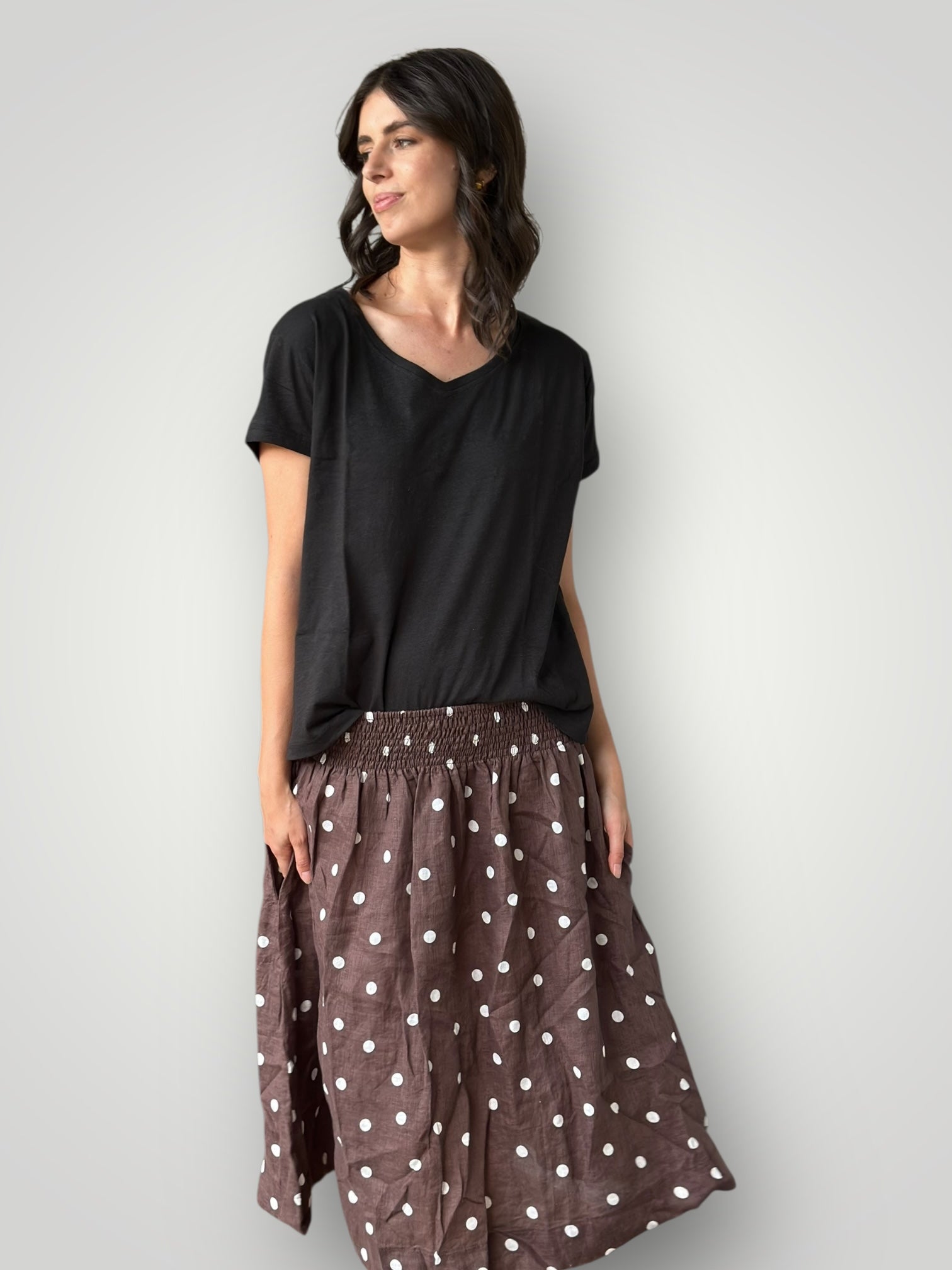 chocolate spot linen