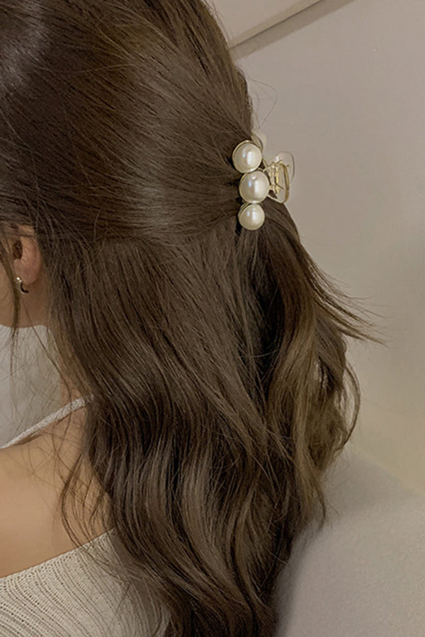 Elegant And Lovely Faux Pearl Hair Claw