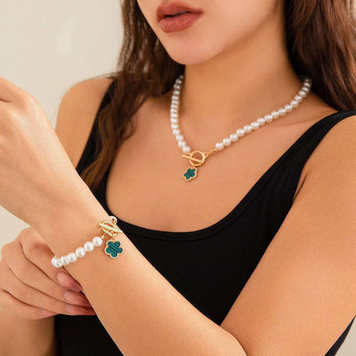 Lucky Floral Clover Bracelet and Necklace Set