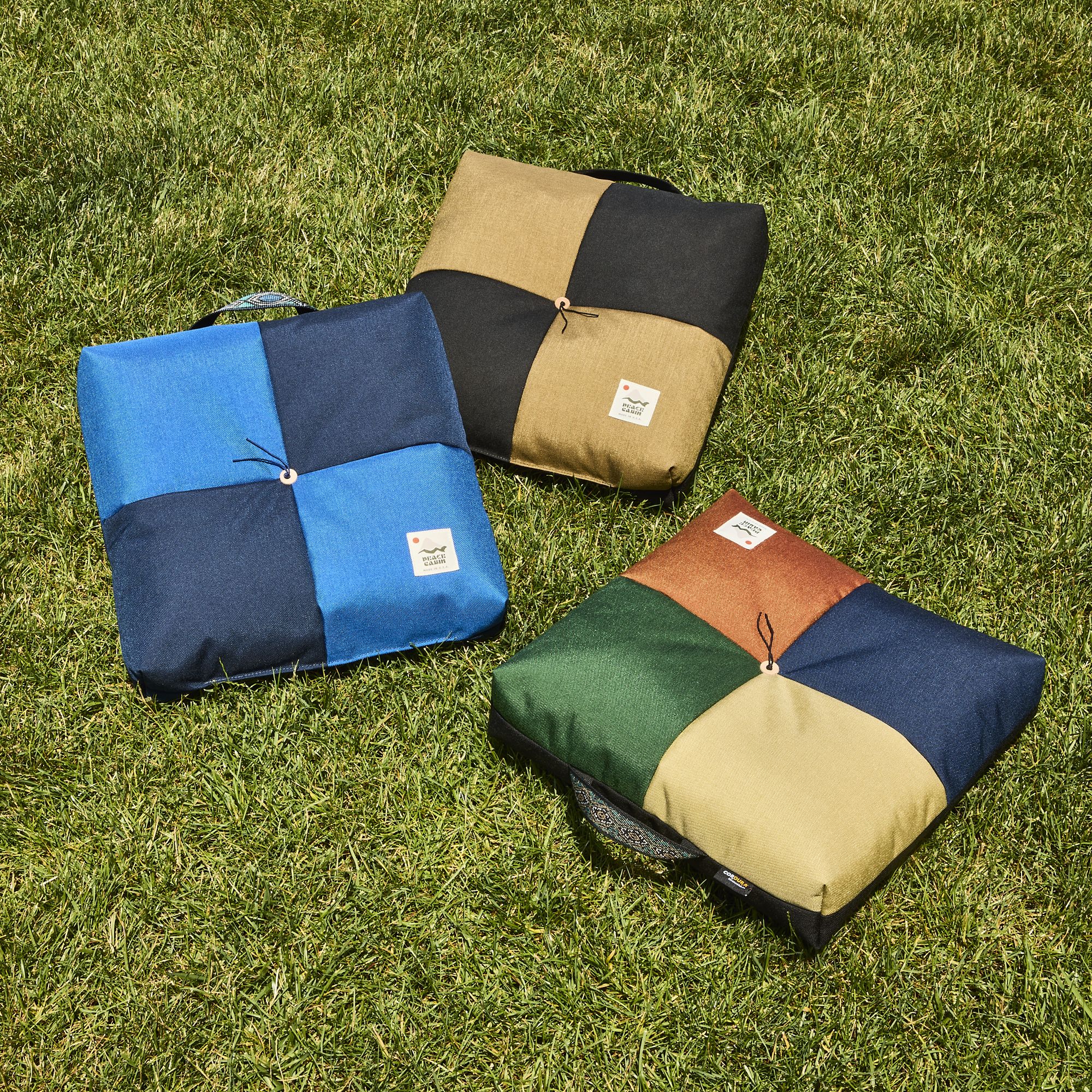 Wanderer Cushion