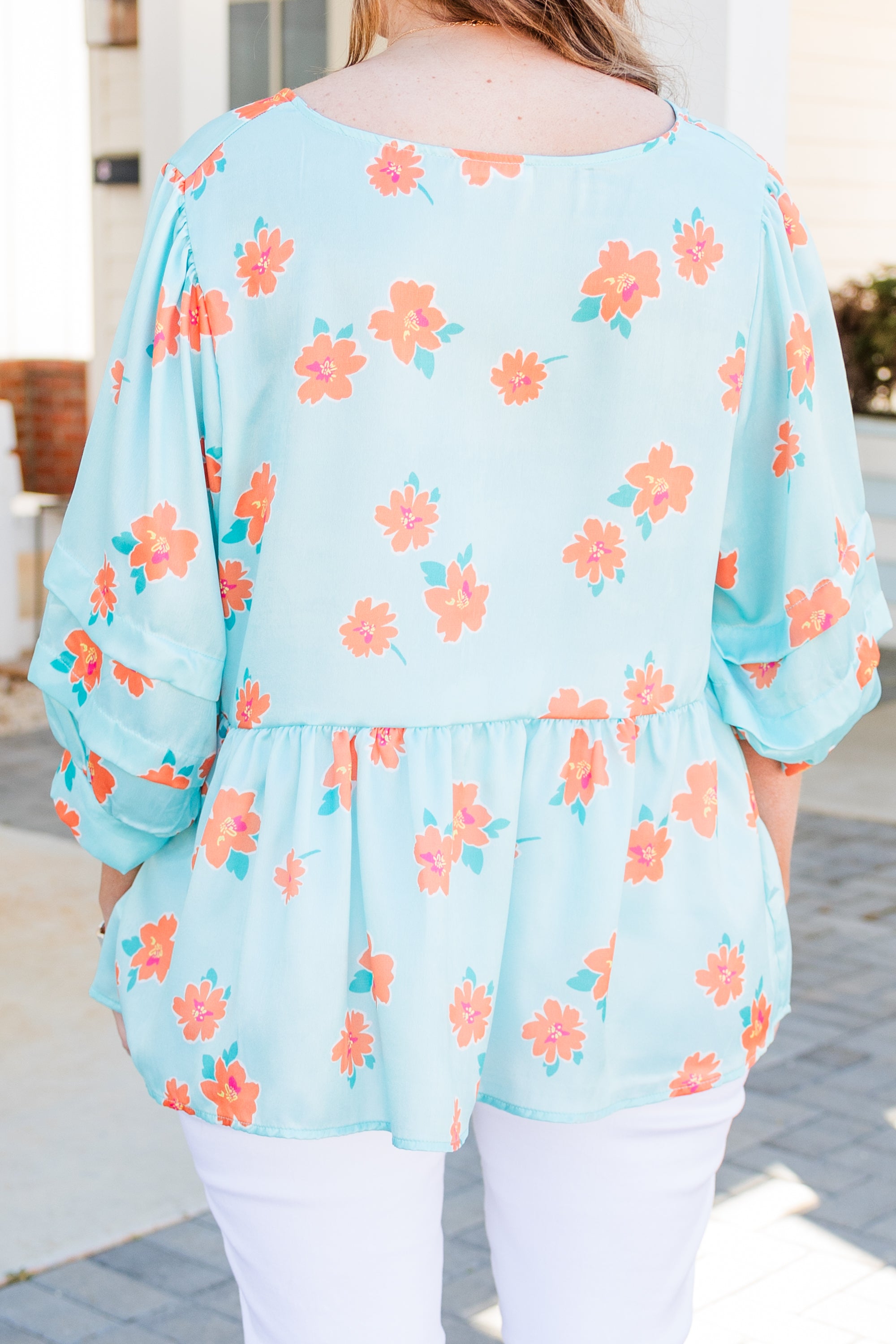 Time Goes On Top. Mint