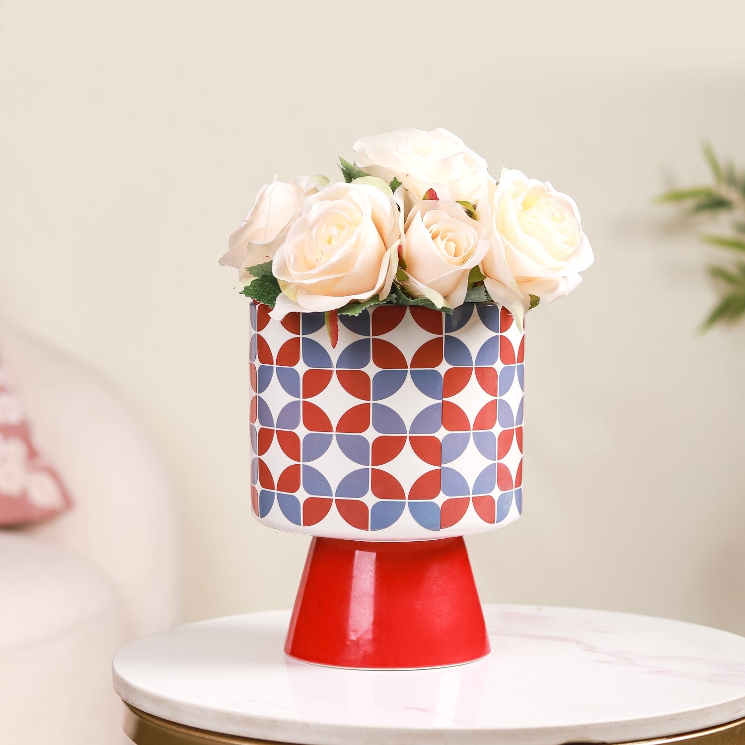 Colourful Pedestal Vase Bauhaus Red