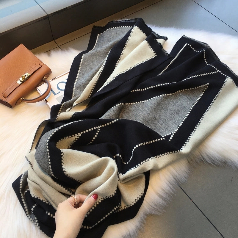 Women's Minimalist Color Block Imitation Cashmere Scarf