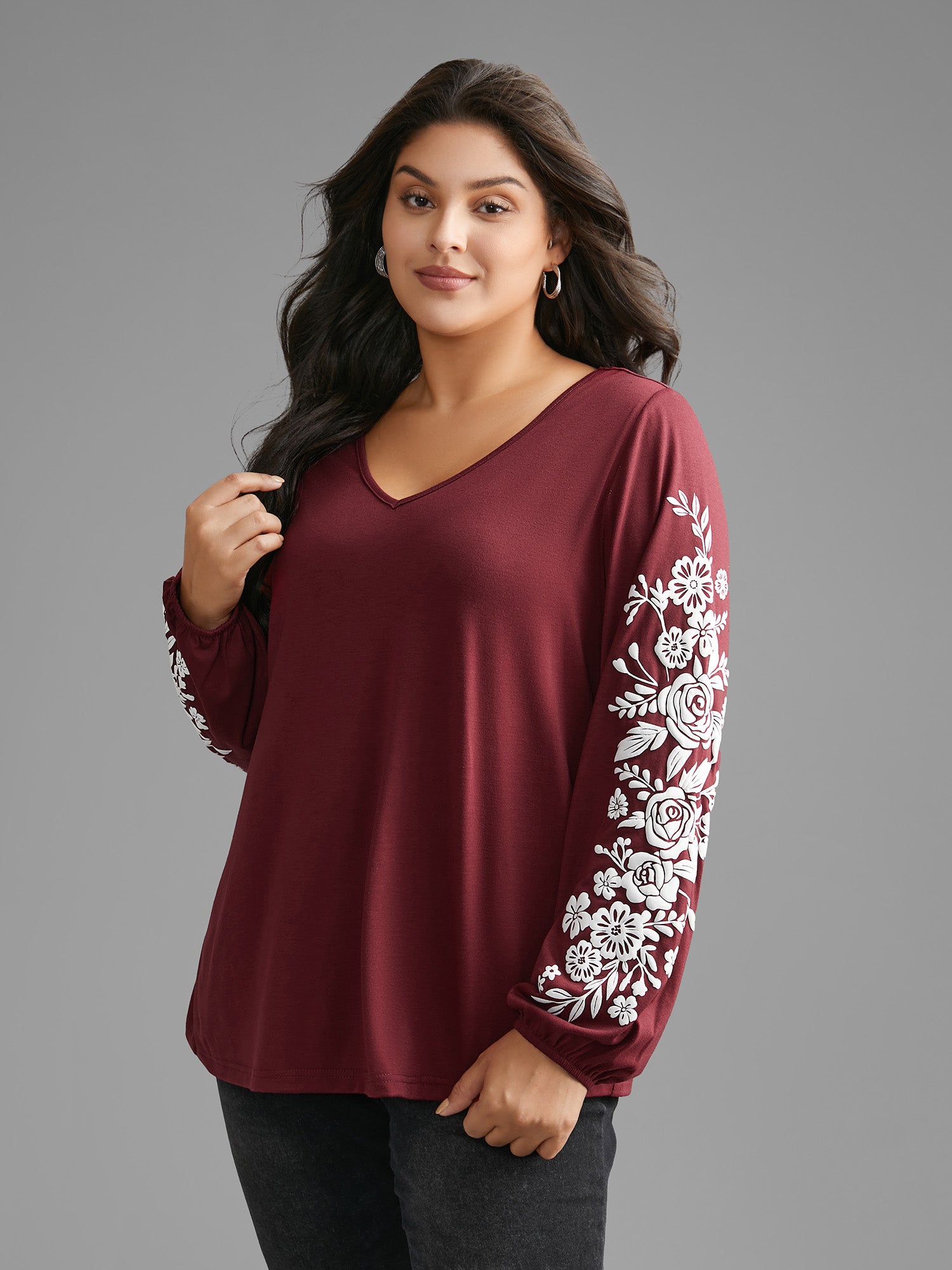 V Neck Silhouette Floral Print T-shirt