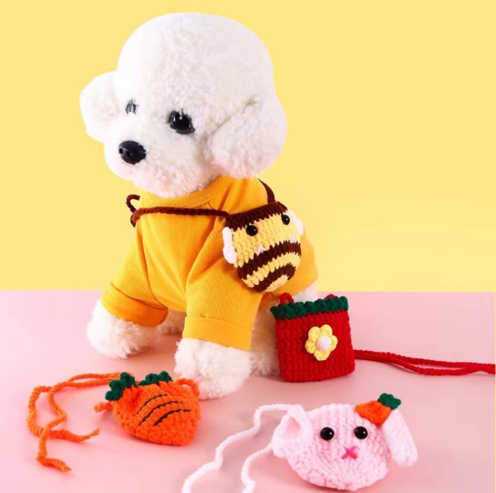 Knitted Cartoon Pet Self-Carrying Pack Style Accessory