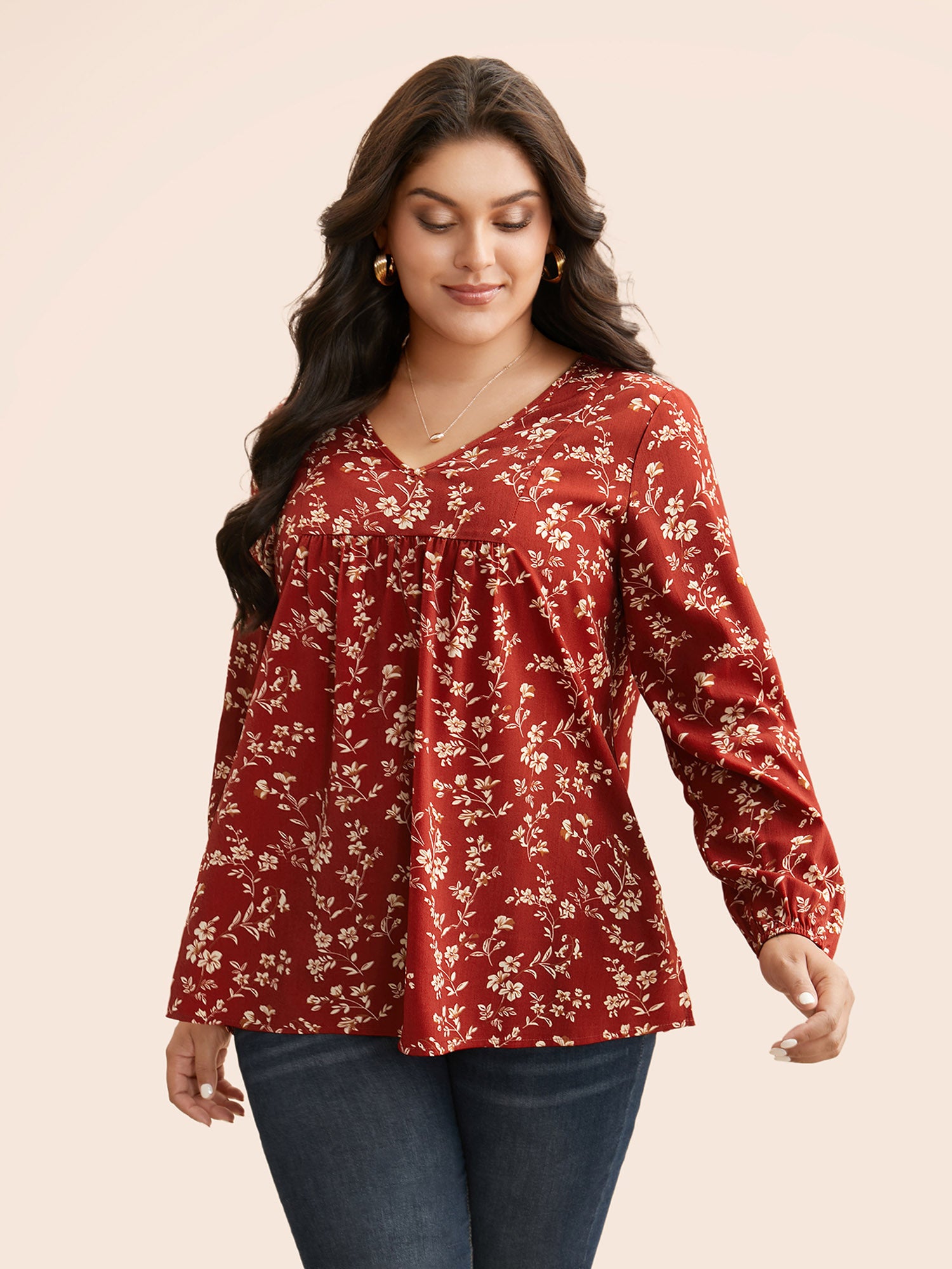 Ditsy Floral Split Hem Gathered Blouse