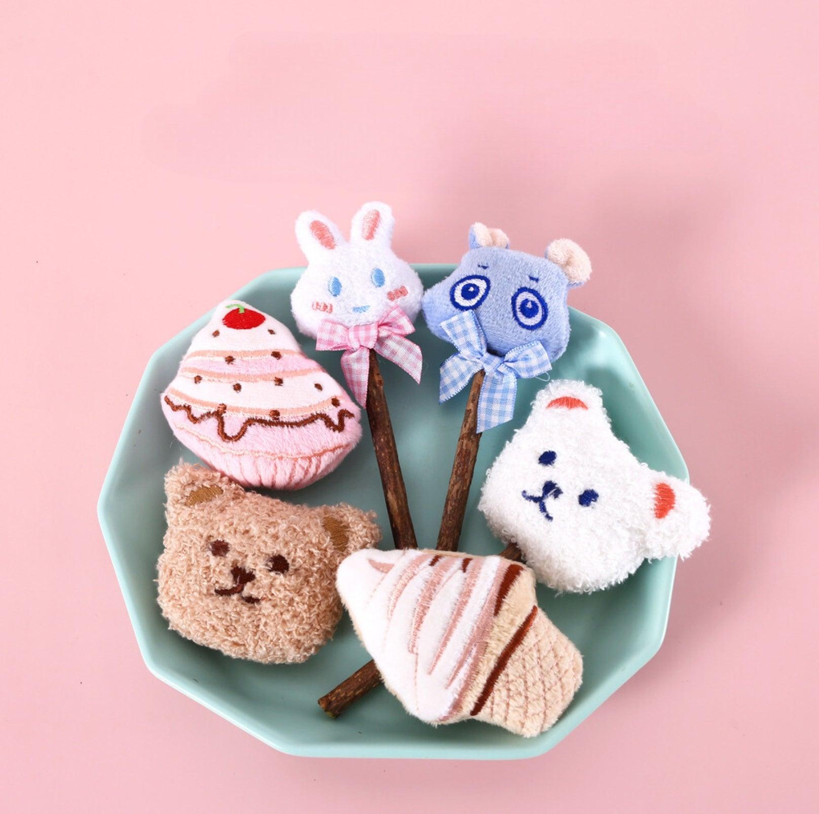 Polygonum Stick Cat Toys - Plush Cartoon Design