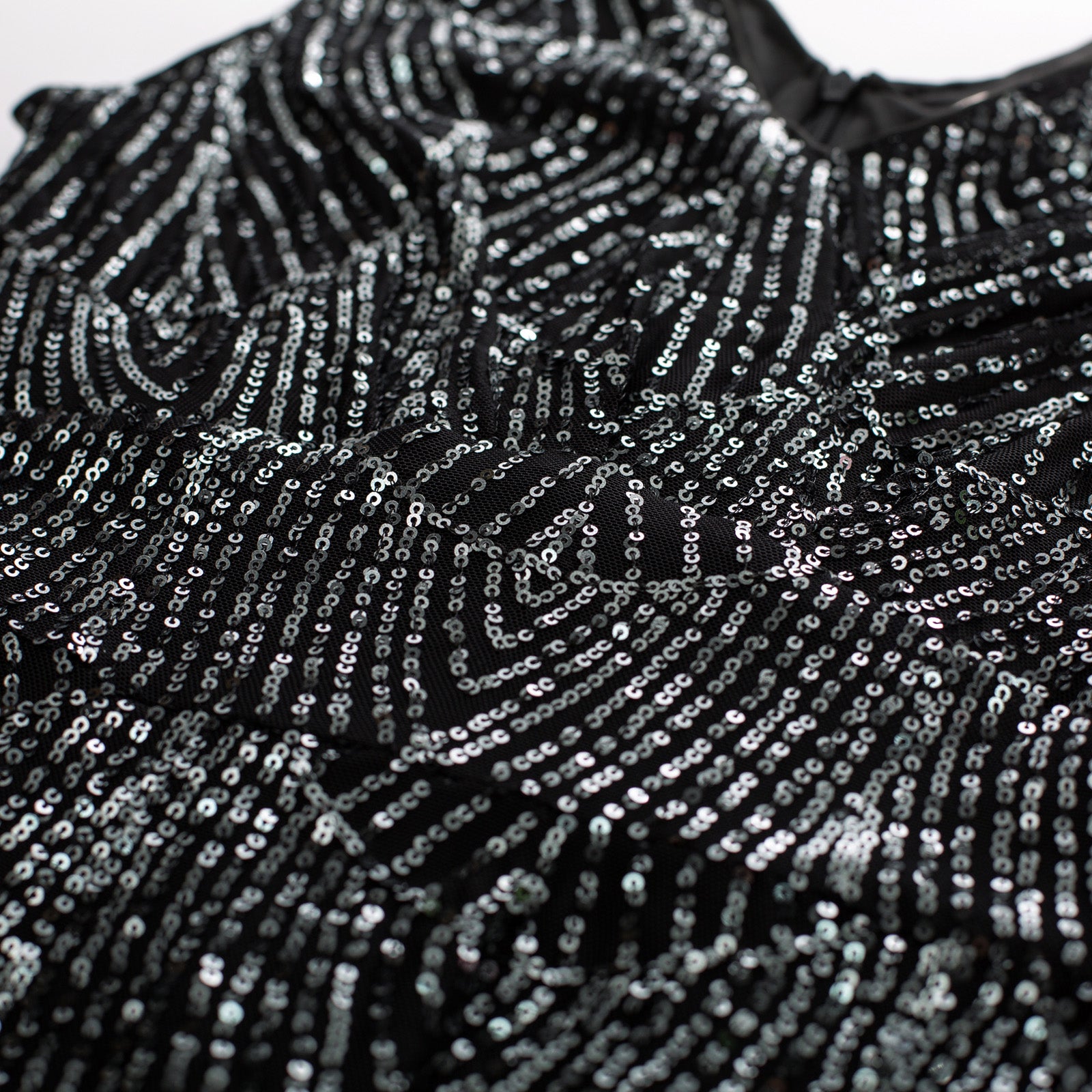 Sequined Party Dress Sleeveless V-Neck Tassel Decorated Wrap Hem Dress