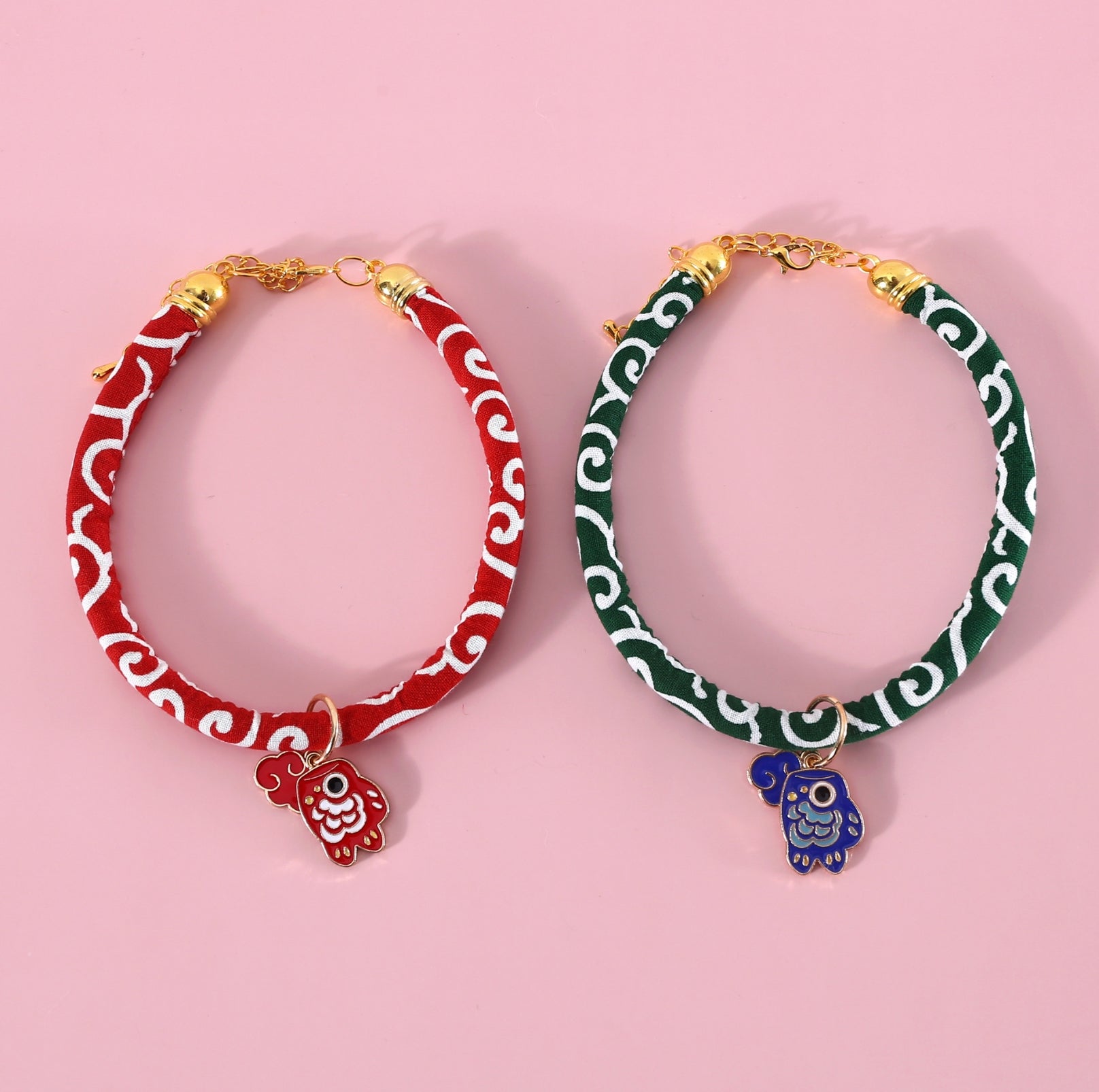 Charming Koi Fish Pendant Collar: Adjustable Pet Accessory