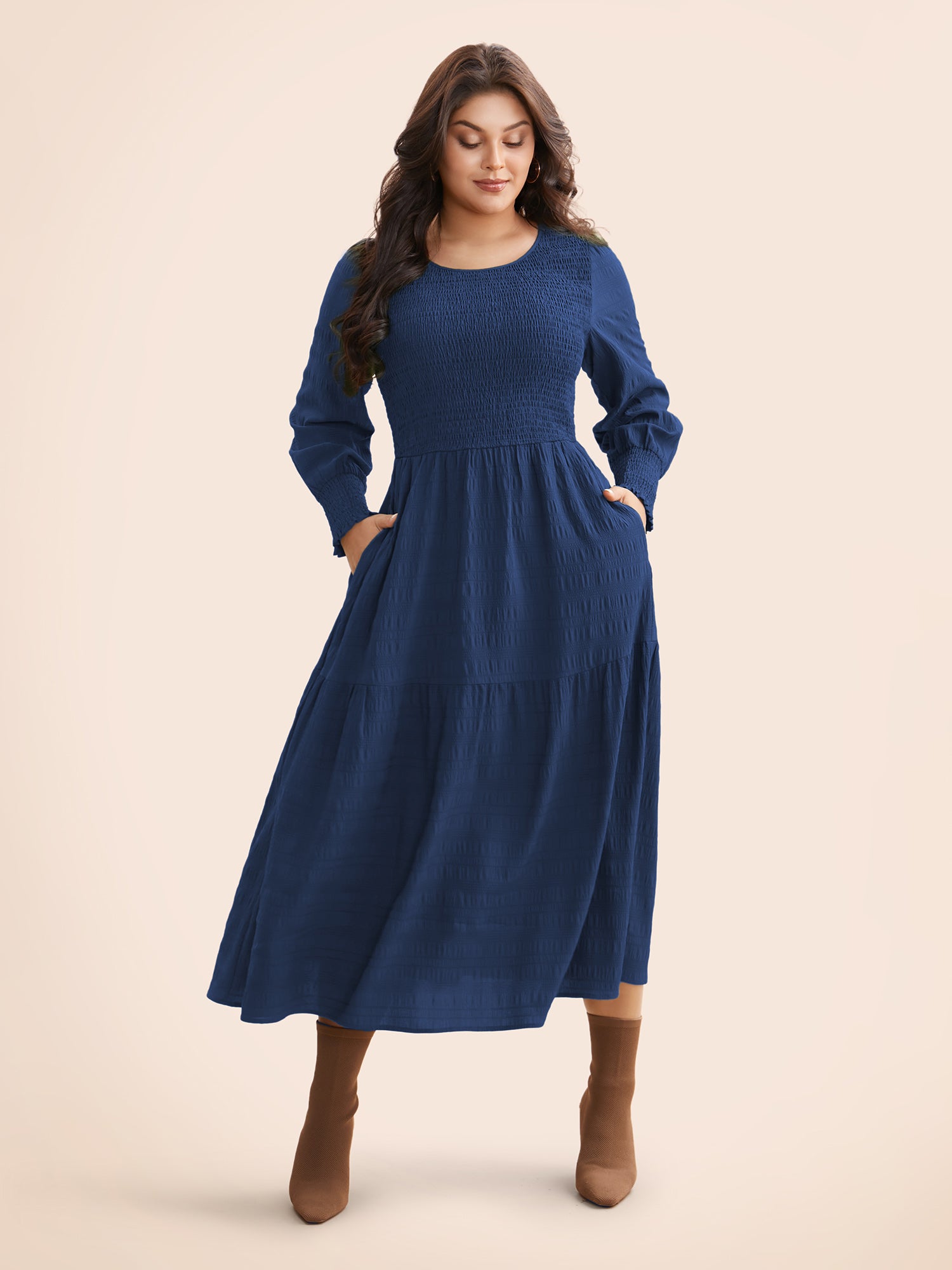 Plain Textured Shirred Midi Dress