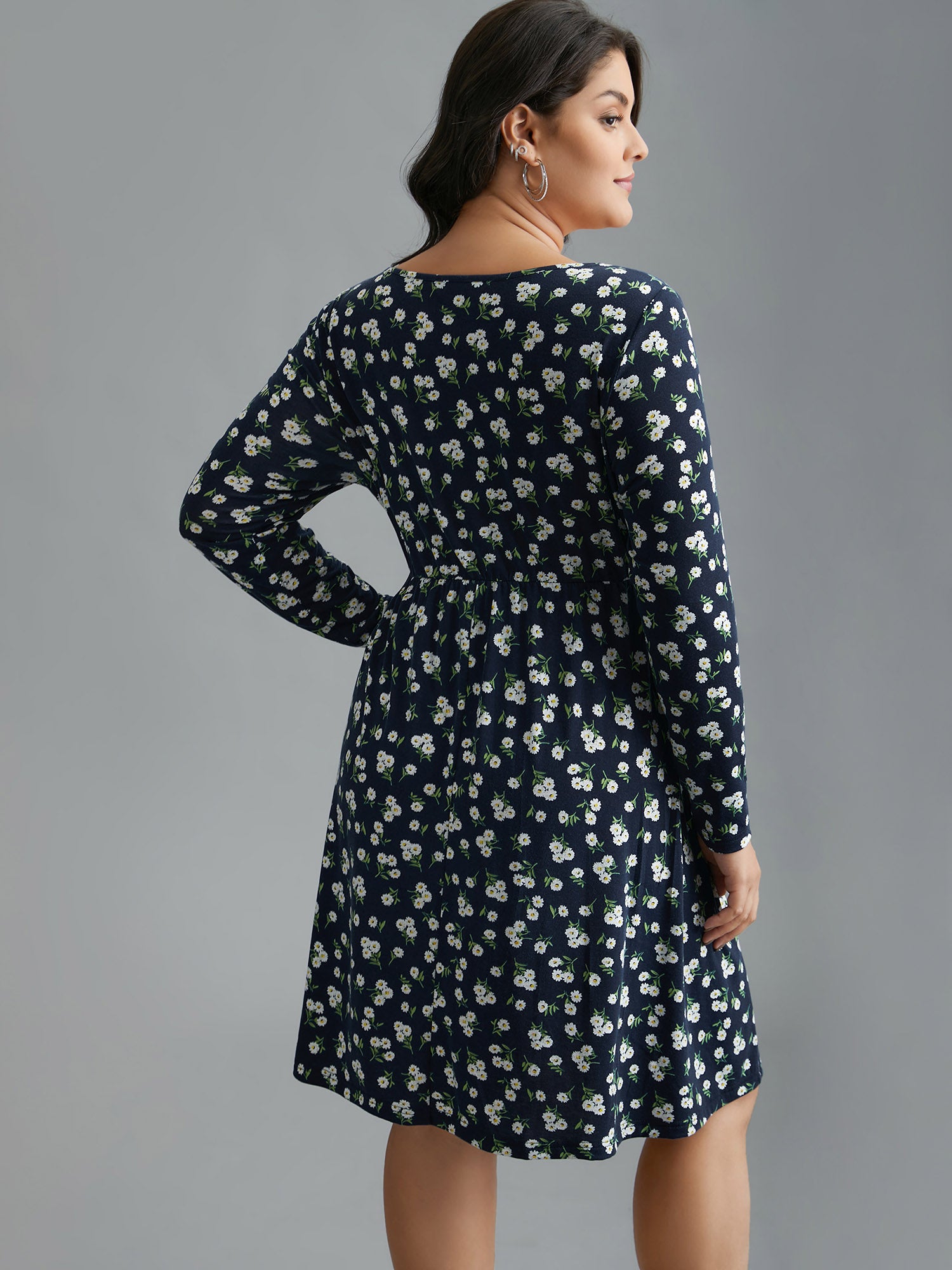 Ditsy Floral Square Neck Pocket Dress