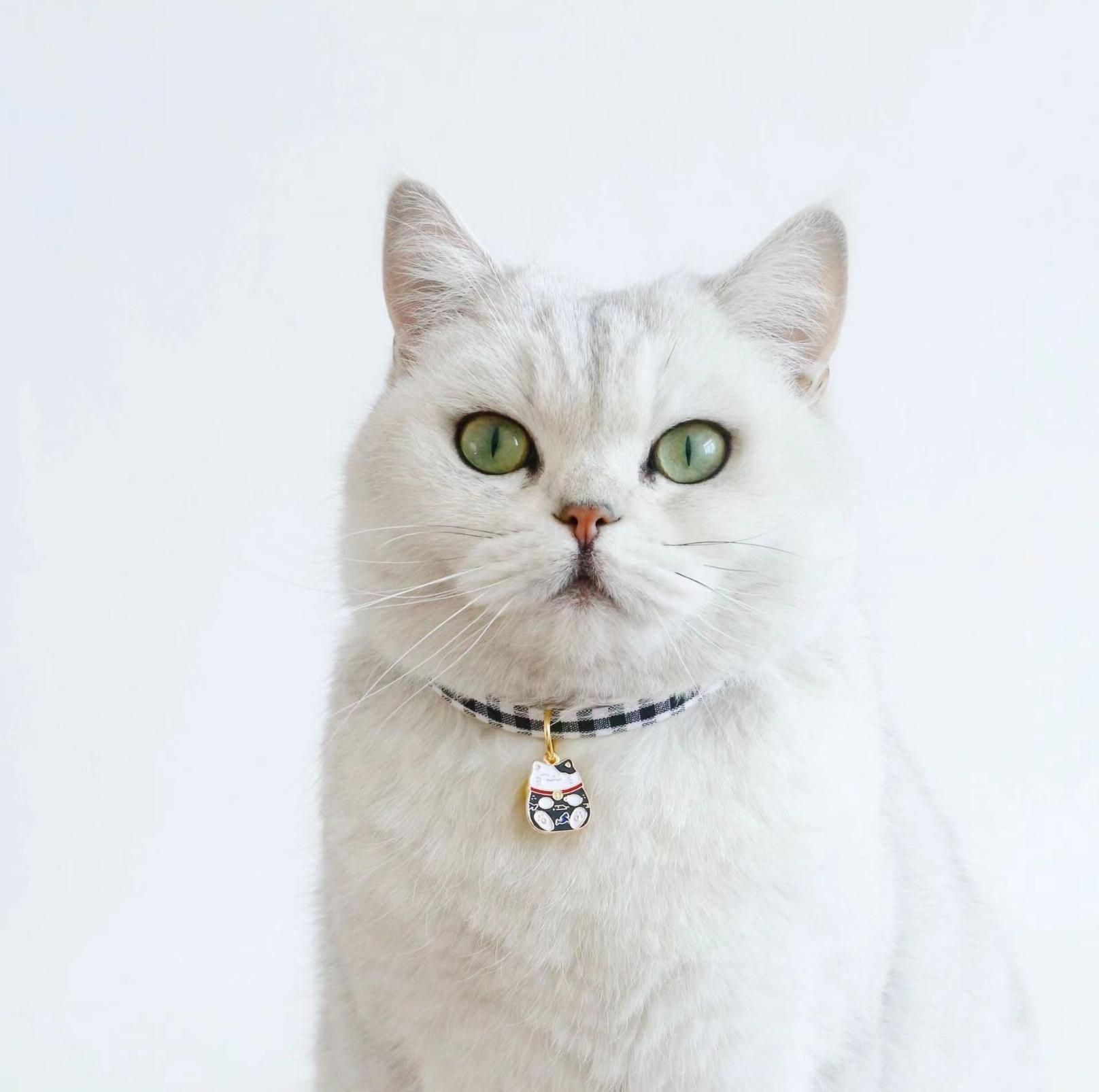 PU Plaid Fortune Cat Pendant Adjustable Pet Collar