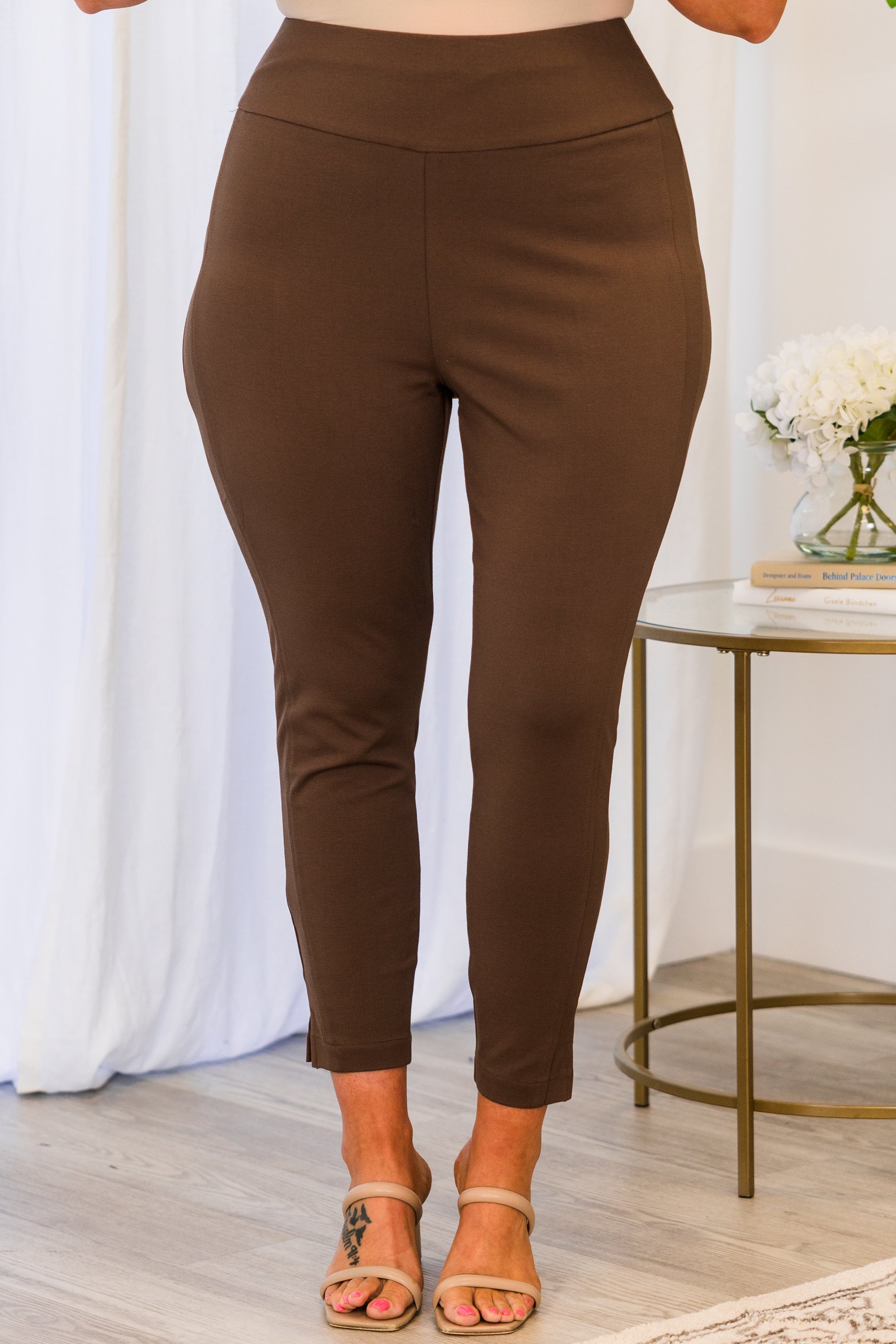 Strut Your Style Pants. Dark Brown