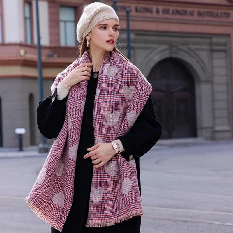 Women's Scarf High-grade Heart Printing Mid-length Warm Autumn And Winter Scarf New Winter Fashion Commuter Scarf For Women