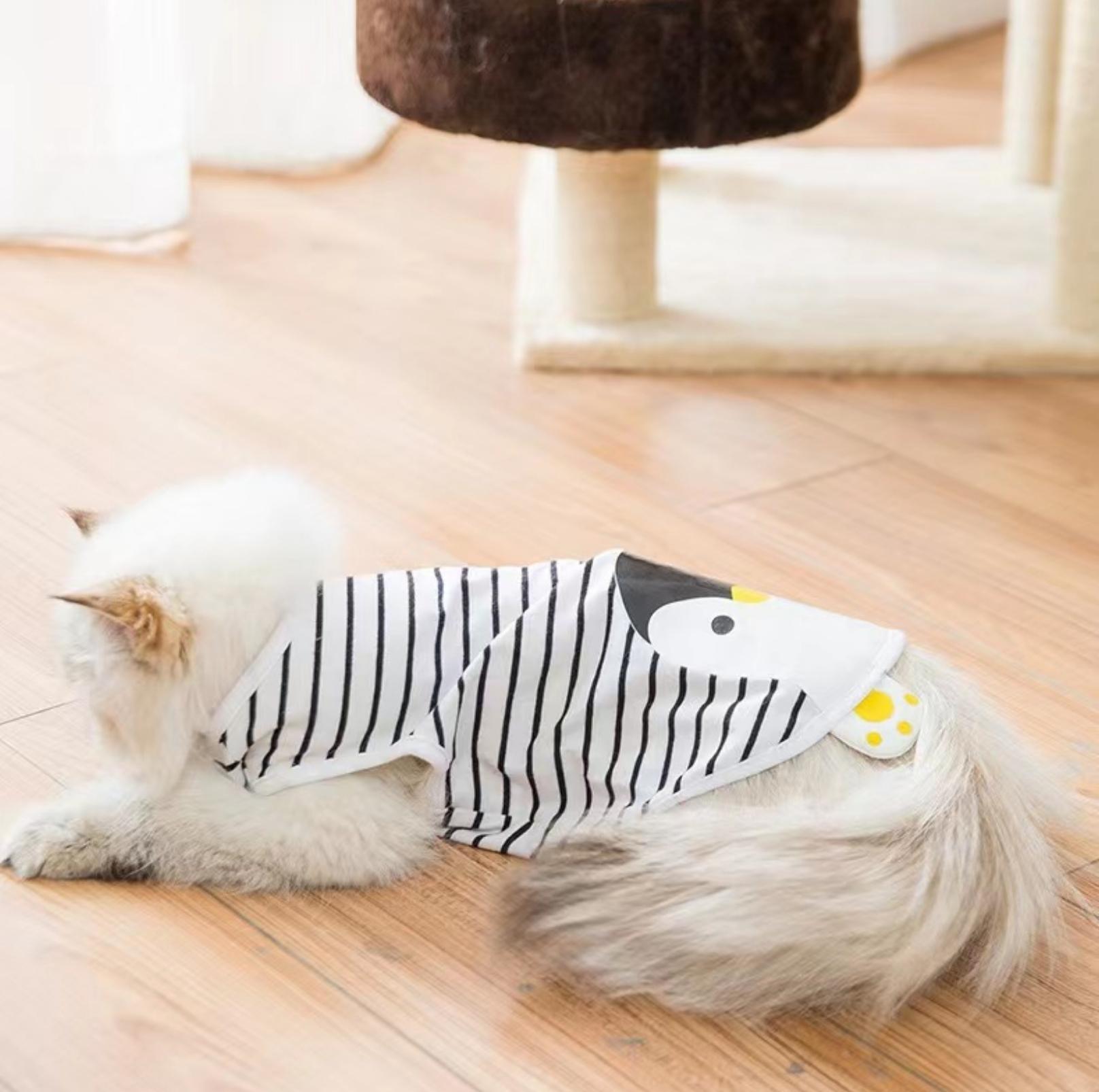 Adorable Penguin-Styled Spring/Summer Pet Vest