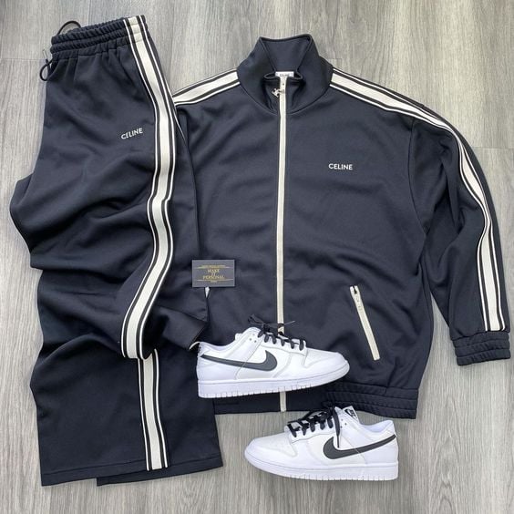 𝐬𝐮𝐢𝐭 (𝐭𝐨𝐩 + 𝐩𝐚𝐧𝐭𝐬 + 𝐬𝐡𝐨𝐞𝐬)