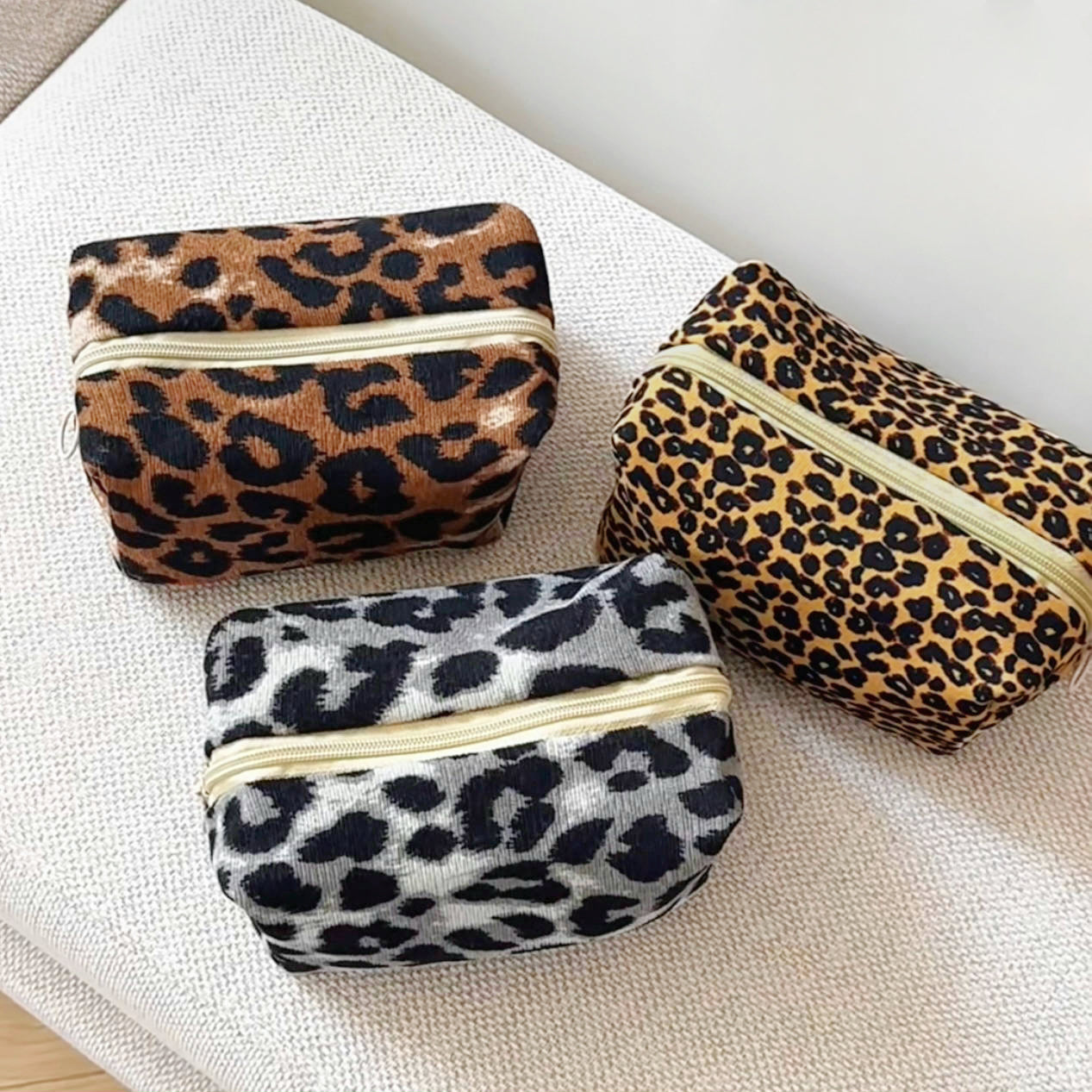 Leopard Allure Makeup Bag