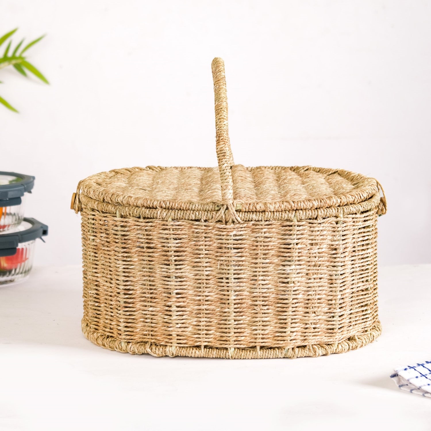 Sabai Chic Sustainable Picnic Basket