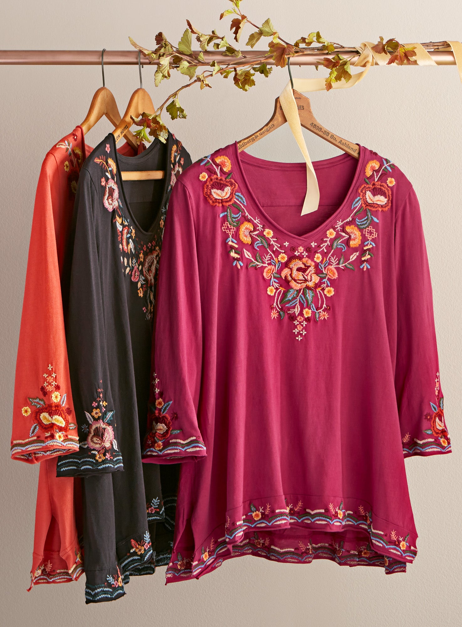 Vintage Bouquet Embroidered 3/4-sleeve Top