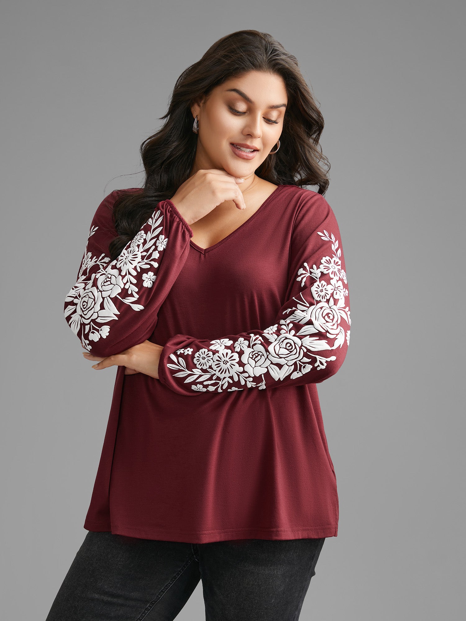 V Neck Silhouette Floral Print T-shirt