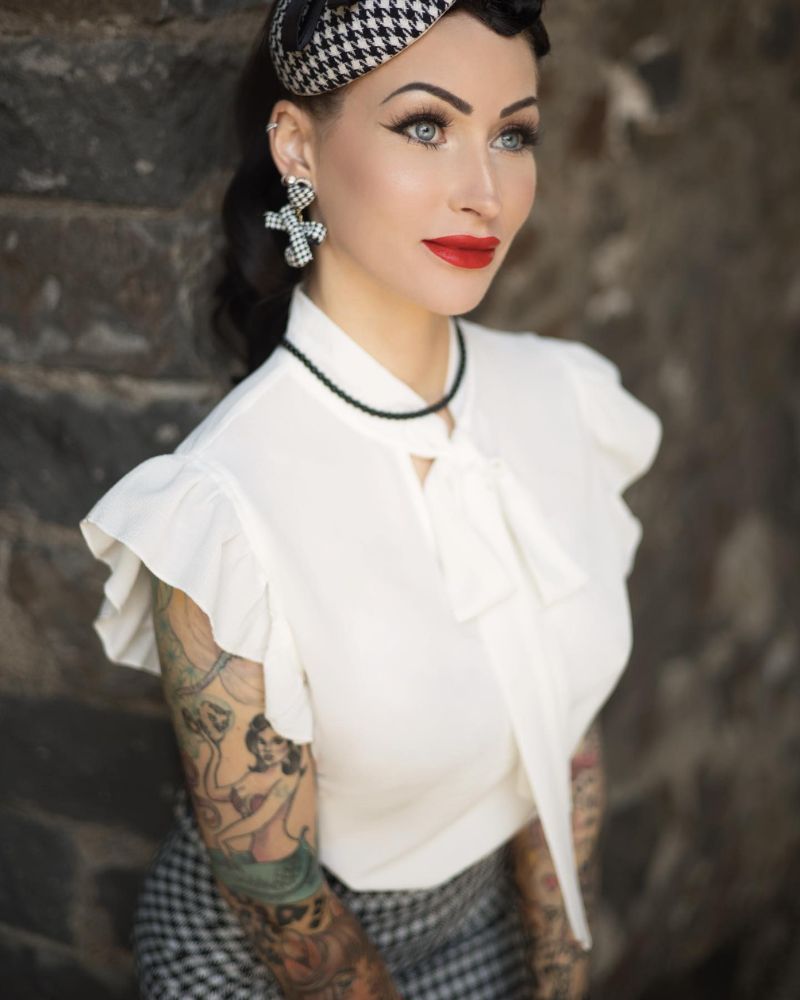 Vintage Fans Look of Houndstooth Mermaid Hem Shirred Detail Pencil Skirt with Belt