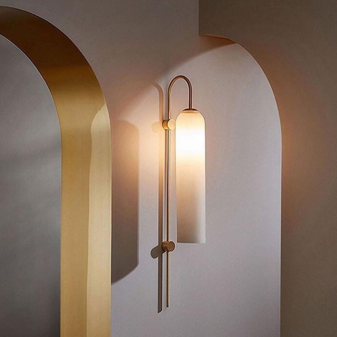 Modern Vertical Wall Light with Frosted Glass Shade