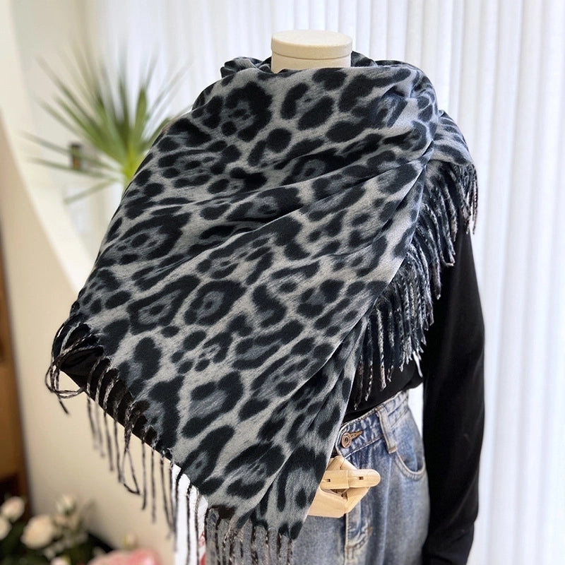 Women's Basic Minimalist Color Block Imitation Cashmere Tassel Scarf
