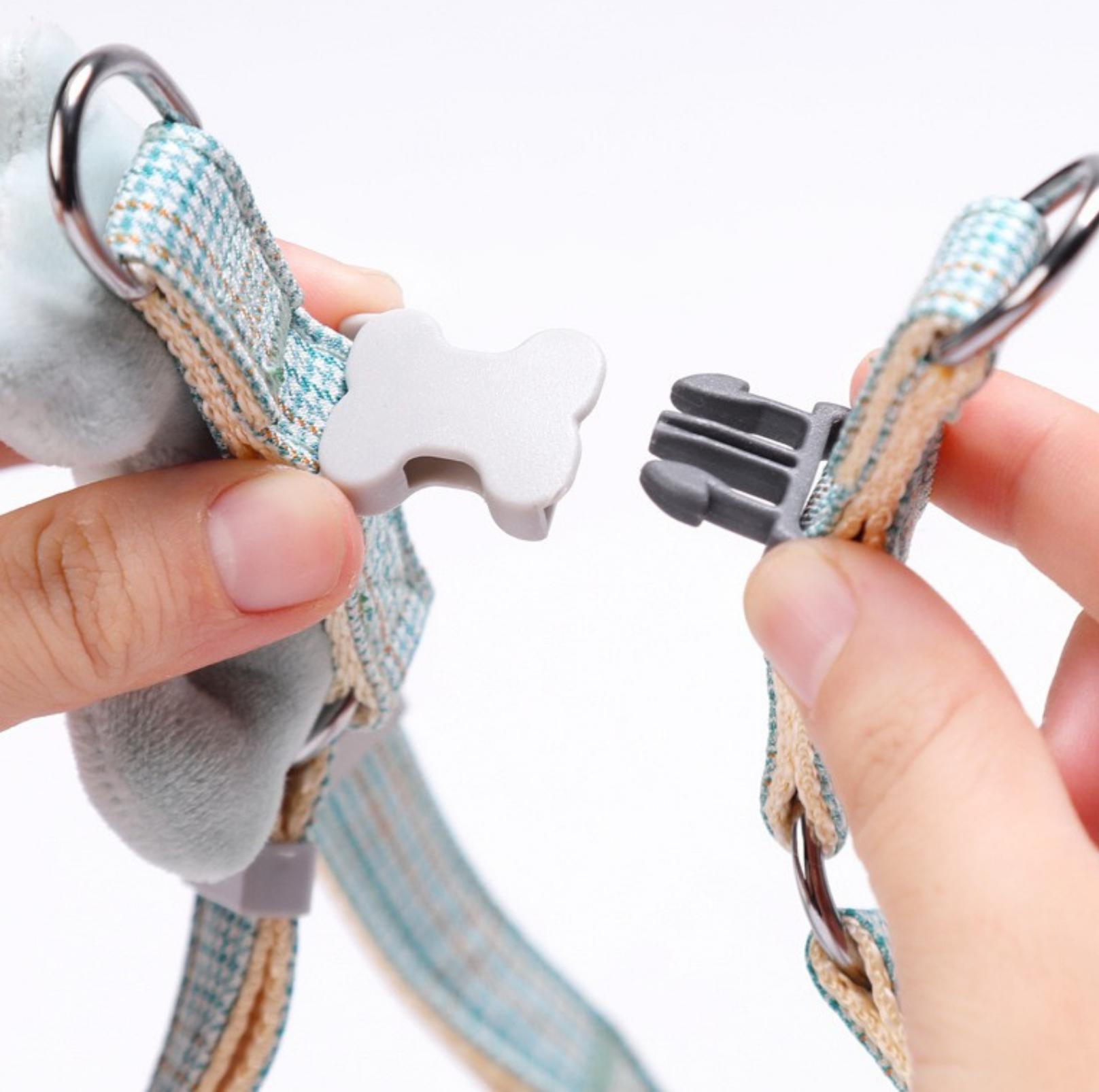 Stunning Pet Leash with Embroidered Cartoon