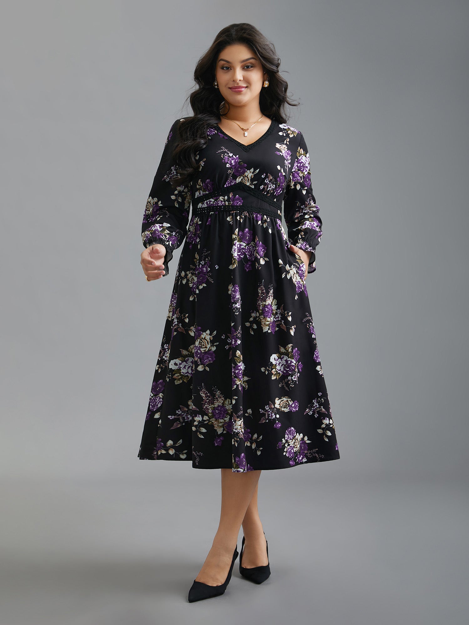 V-Neck Floral Bust Defining Lace Dress