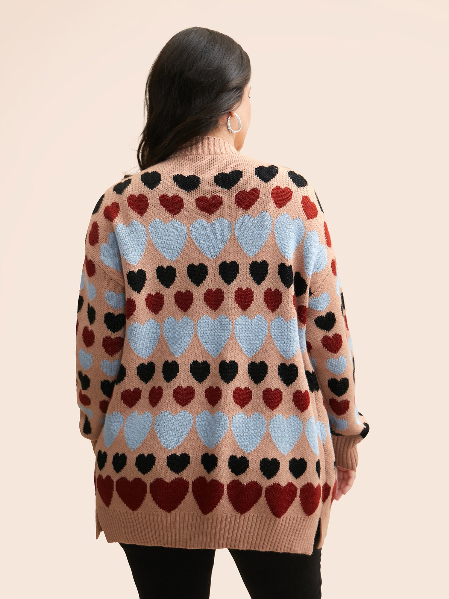 Contrast Heart Patch Pocket Cardigan