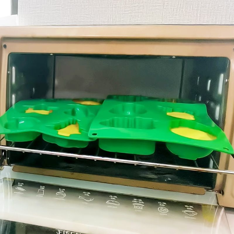 🔥BUY 2 GET 1 FREE🔥🌲Christmas Gift! Creative Silicone Christmas Tree Baking Mold💥