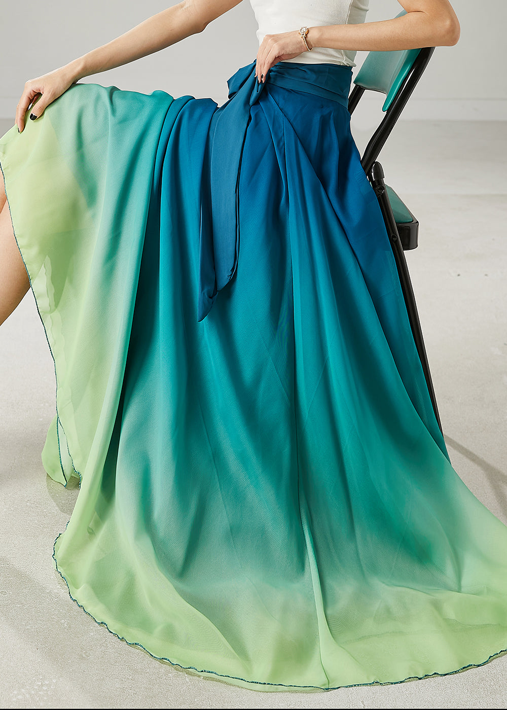 Ethnic Style Gradient Color Exra Large Hem Silk Dance Skirt Summer