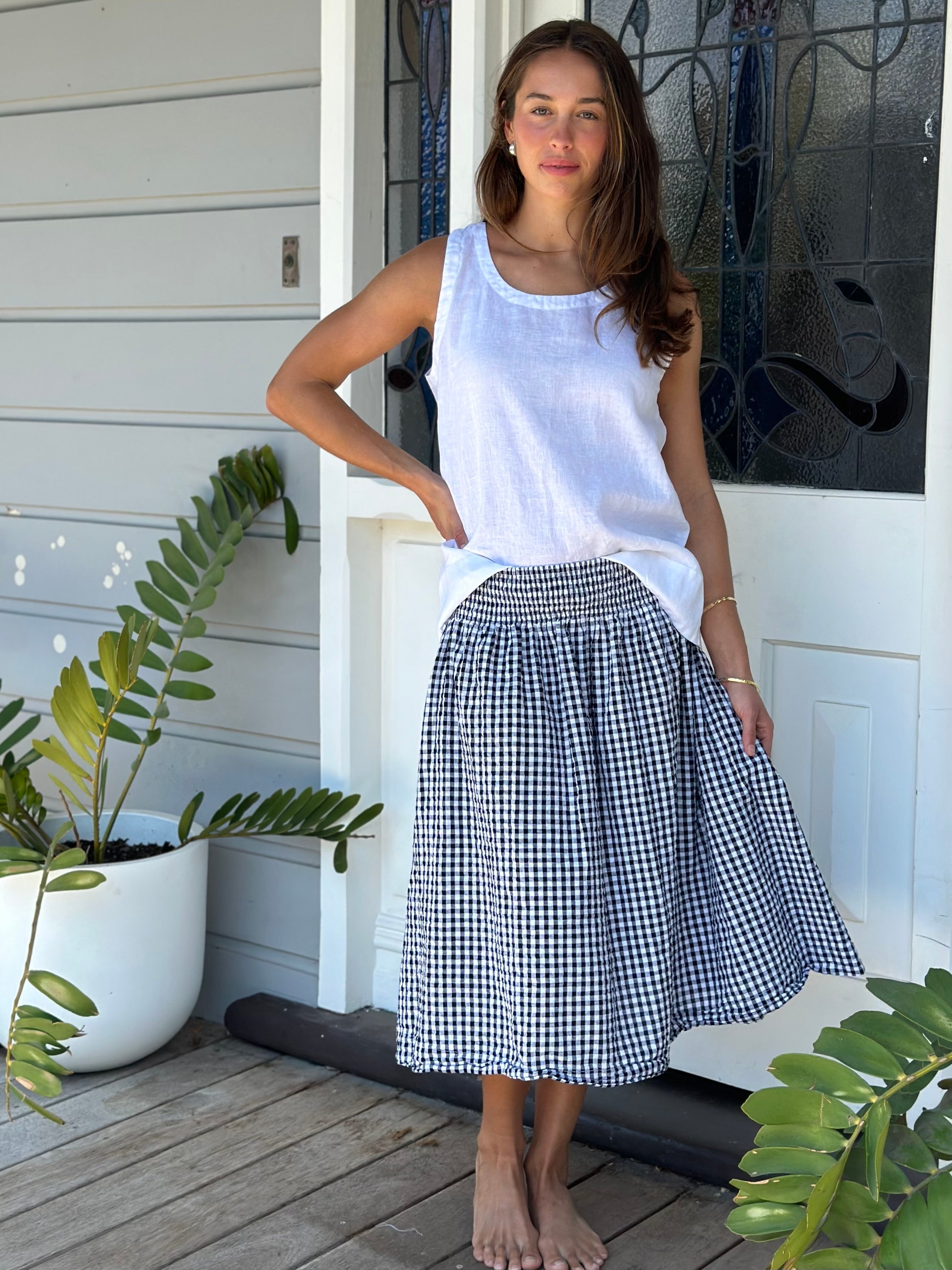 black /white gingham