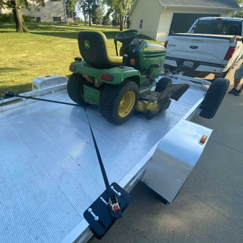 🔥 Retractable Auto Ratchet Strap with RAIL BRACKET BUNDLE