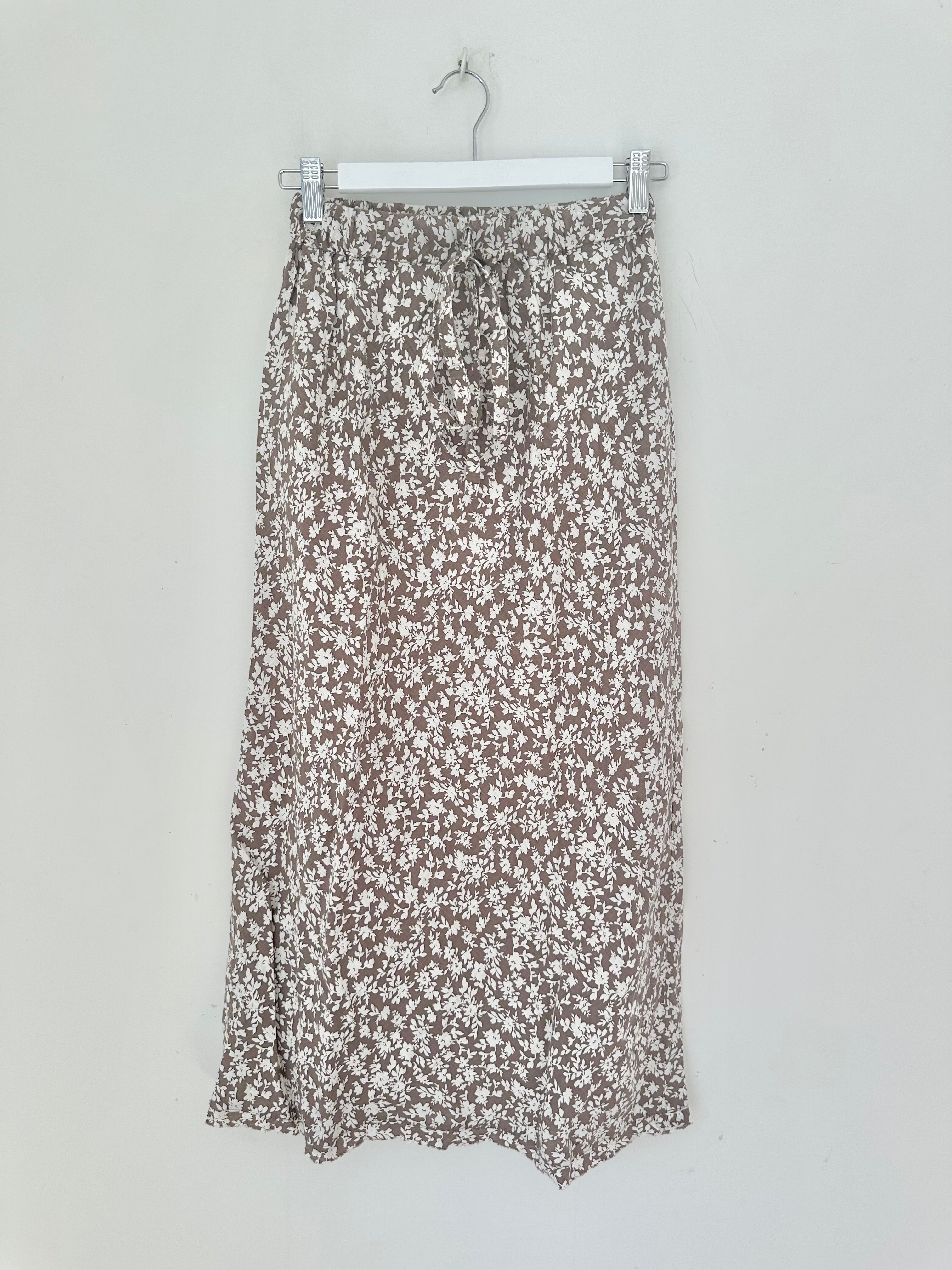 soil floral linen