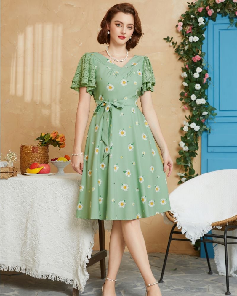Summer Short Puff Sleeve Cocktail Floral Patterns Dress Vintage V-Neck A Line Swing Dresses with Belts
